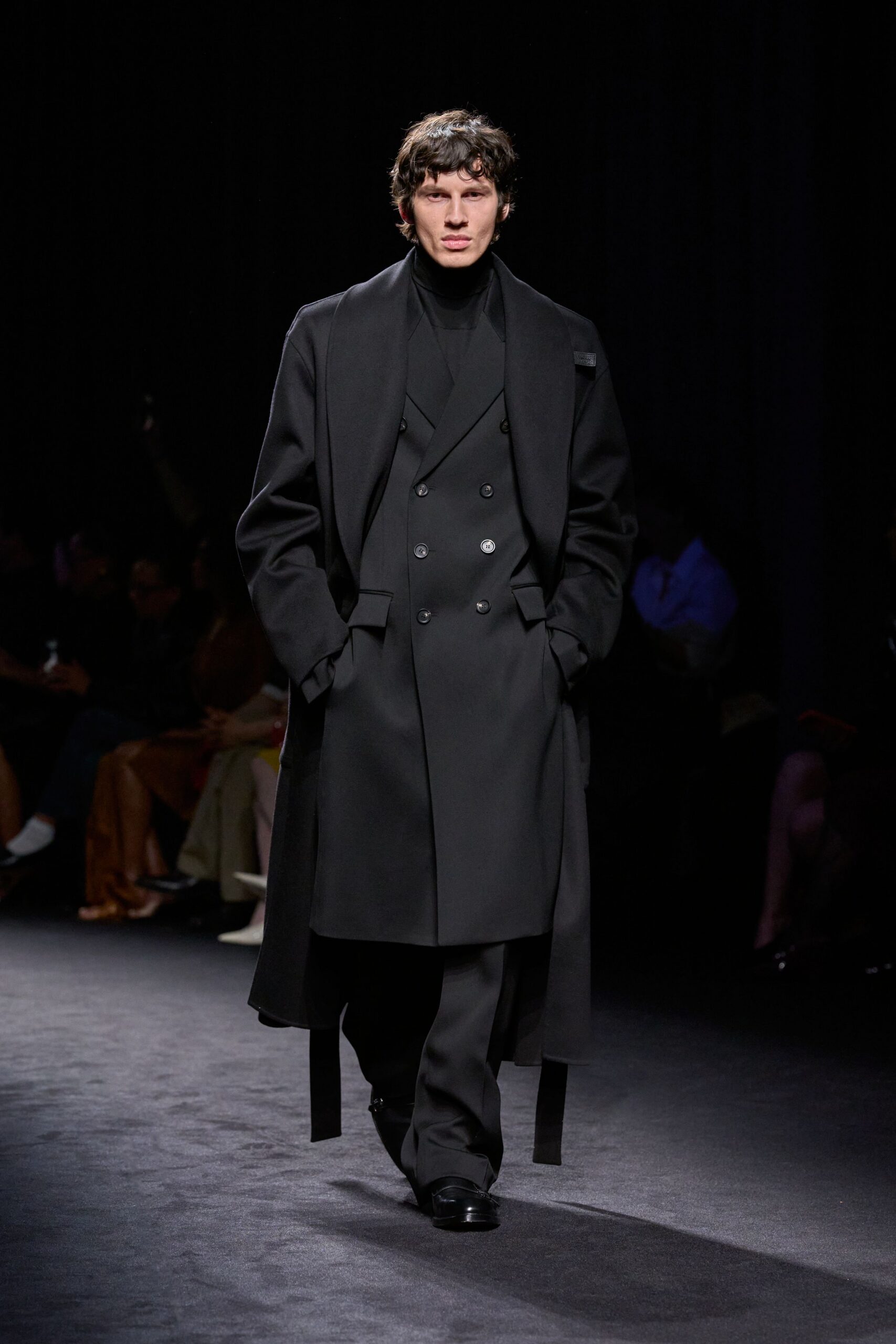 black wool long-sleeve double-breasted structured layered coat