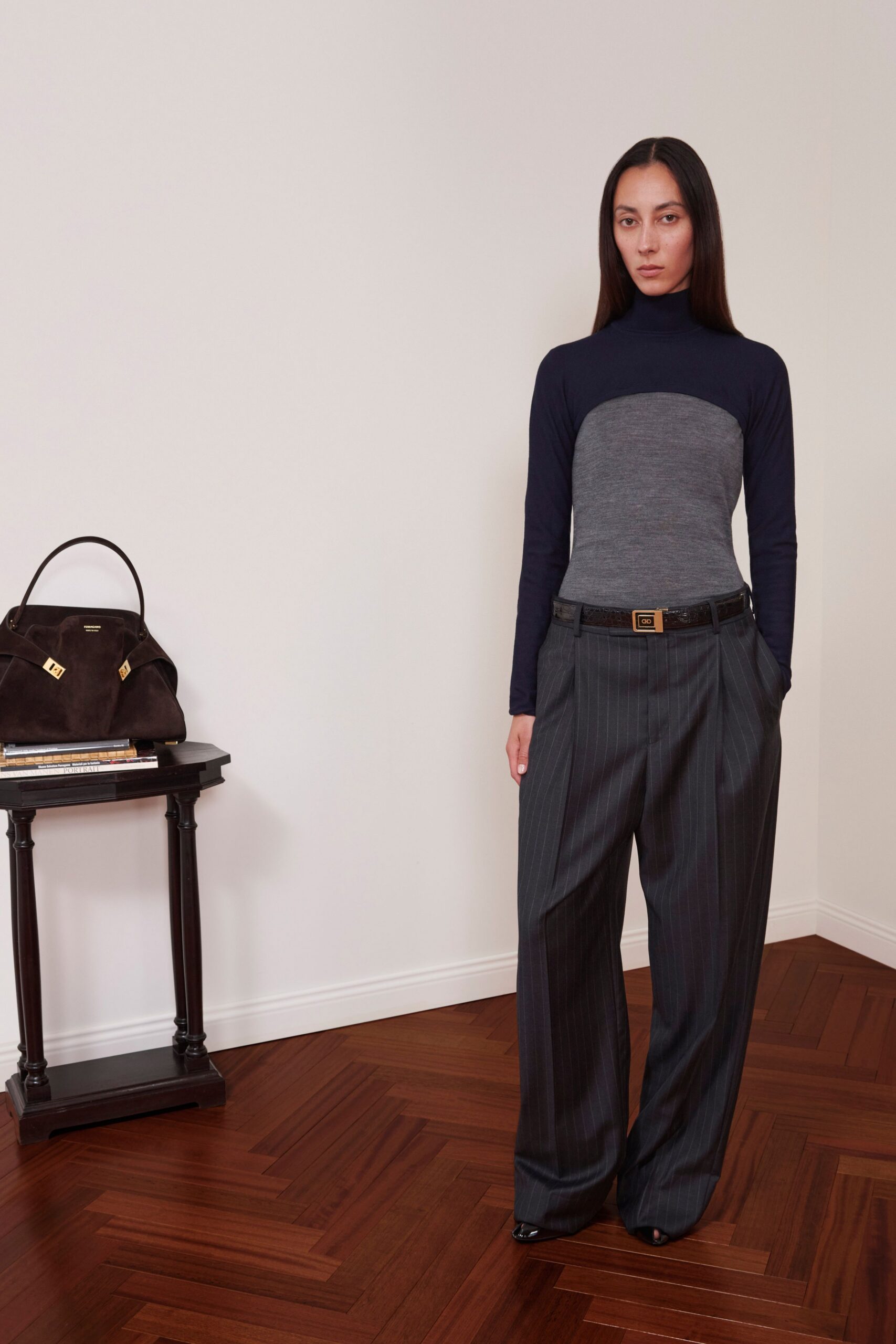 gray cotton long-sleeve turtleneck fitted top