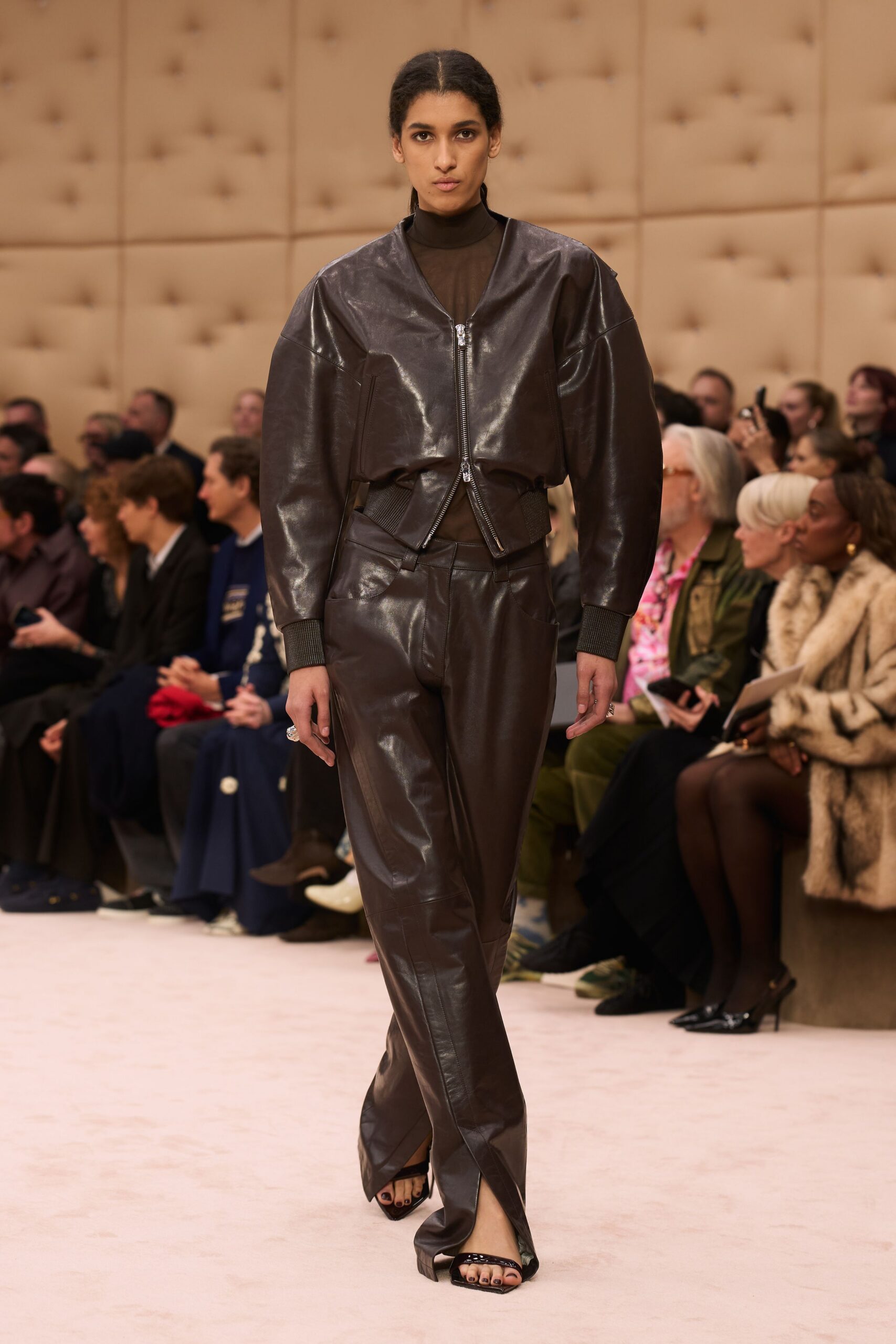 brown leather long-sleeve collared fitted zippered jacket