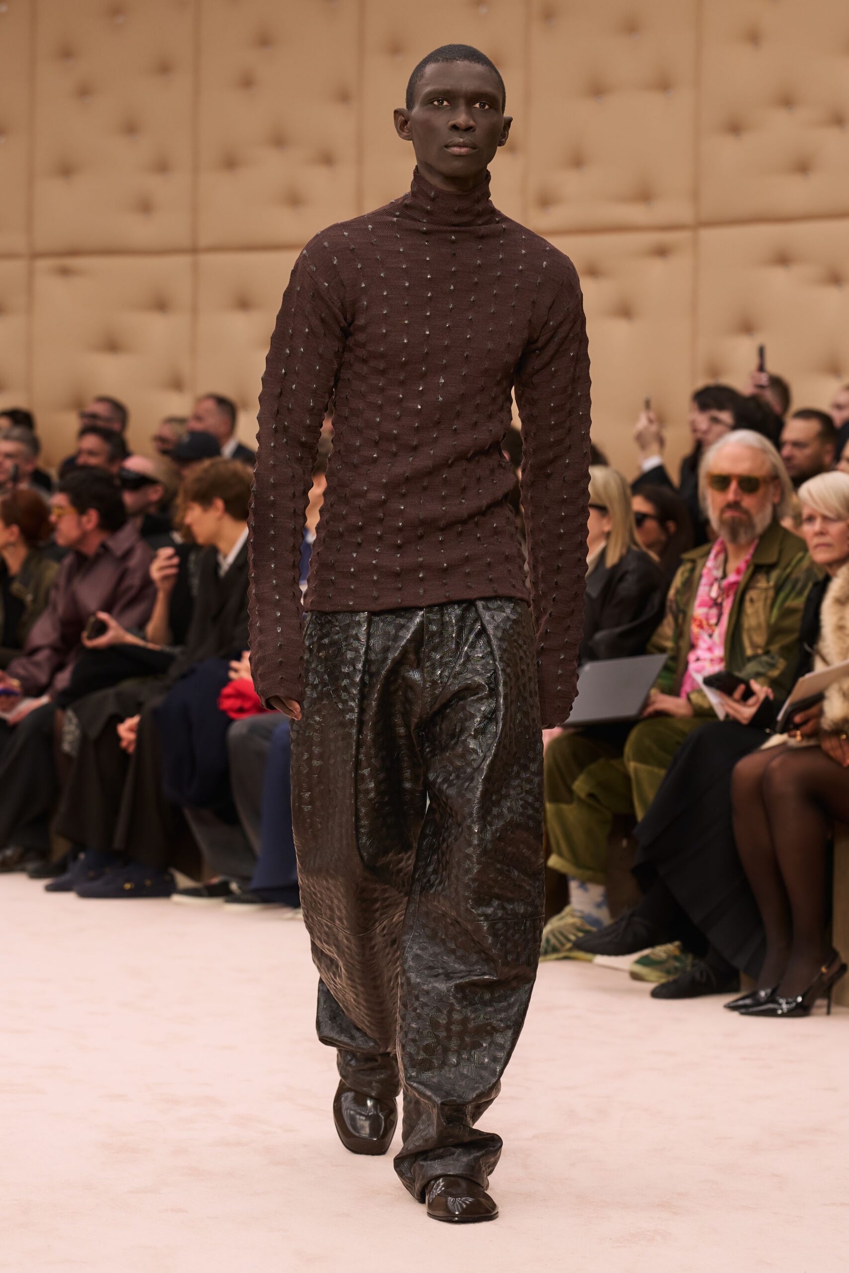 brown cotton long-sleeve turtleneck fitted textured top