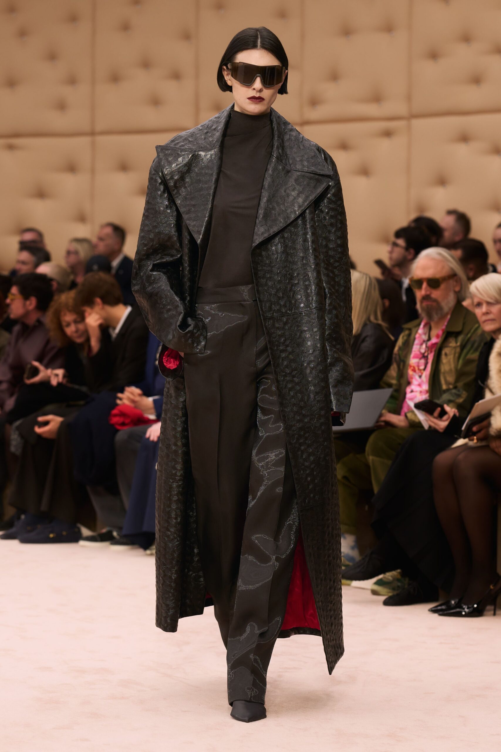 black leather long-sleeve collared fitted textured coat
