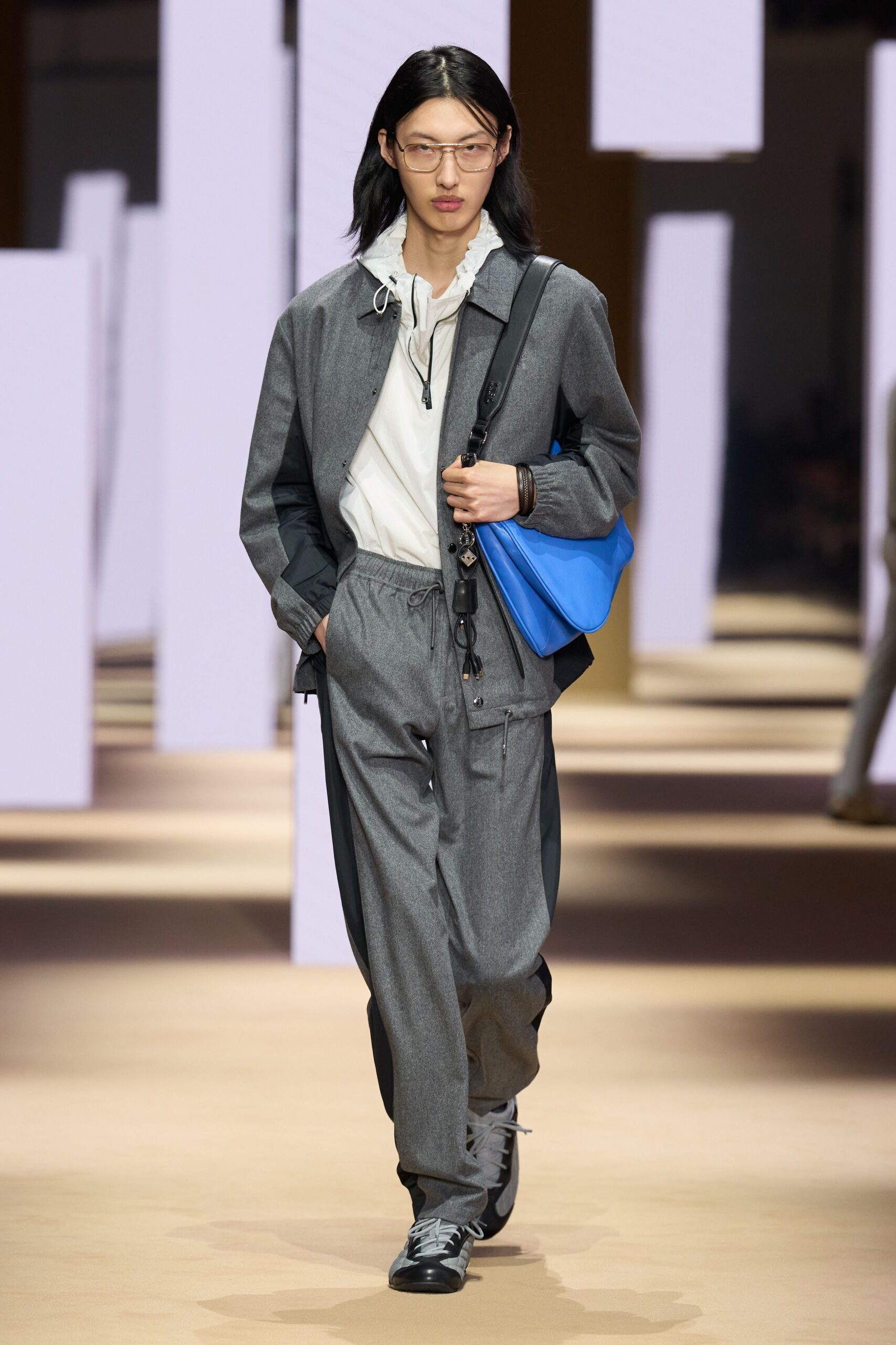 gray cotton long-sleeve collared relaxed zippered jacket