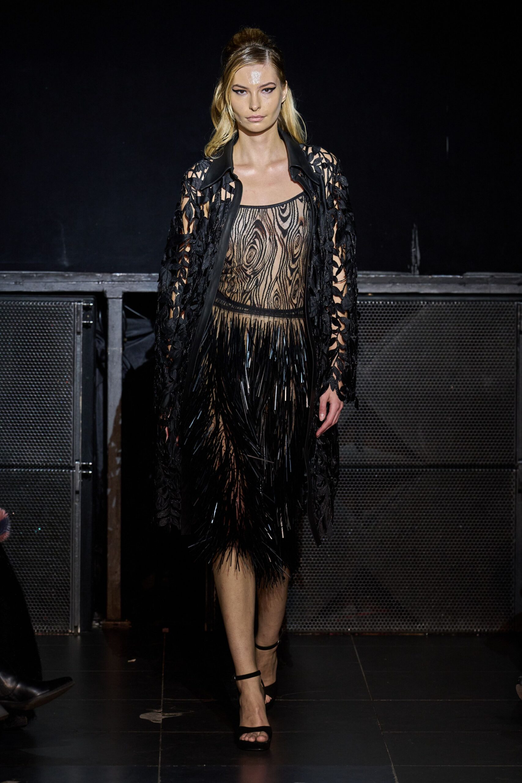 black lace sleeveless v-neck fitted fringed layered dress