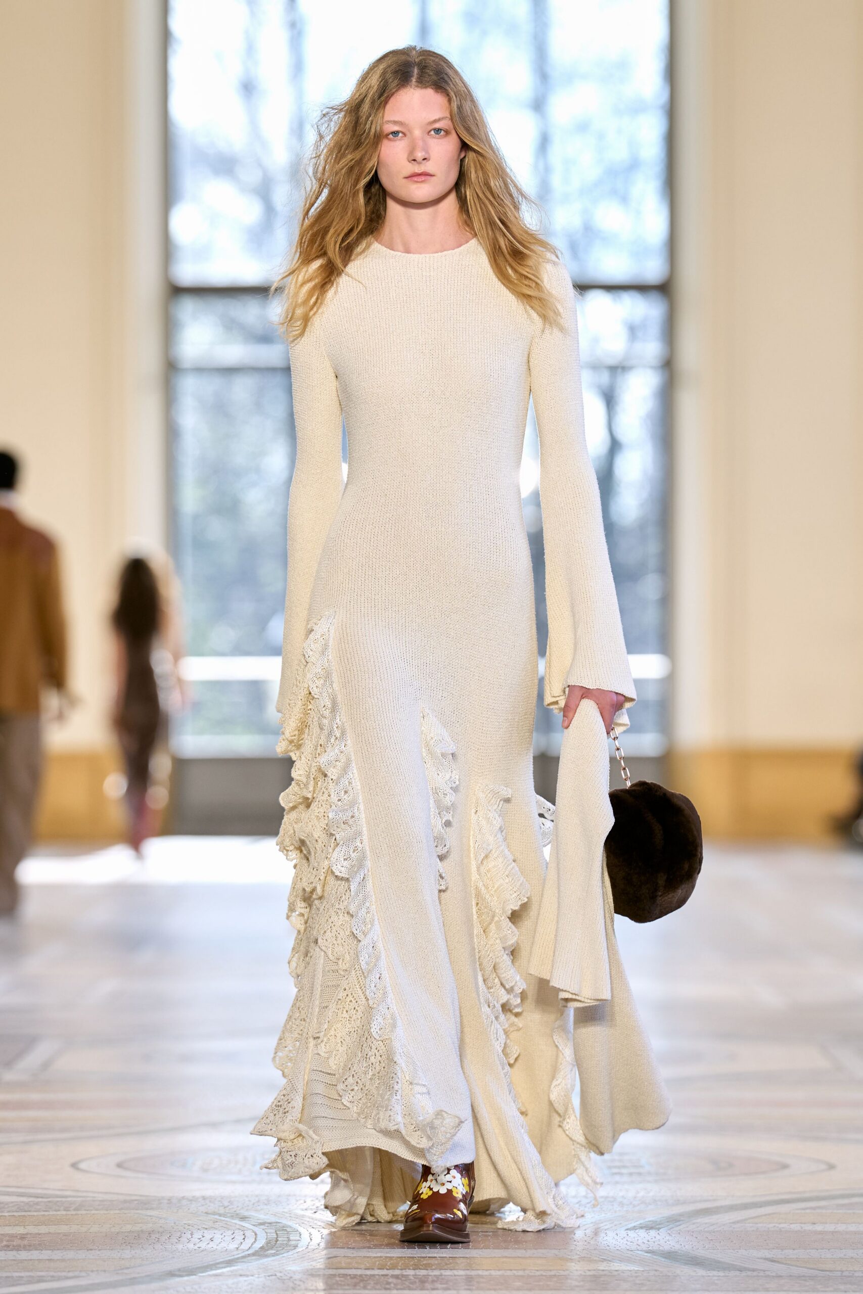 white fitted long-sleeve gown