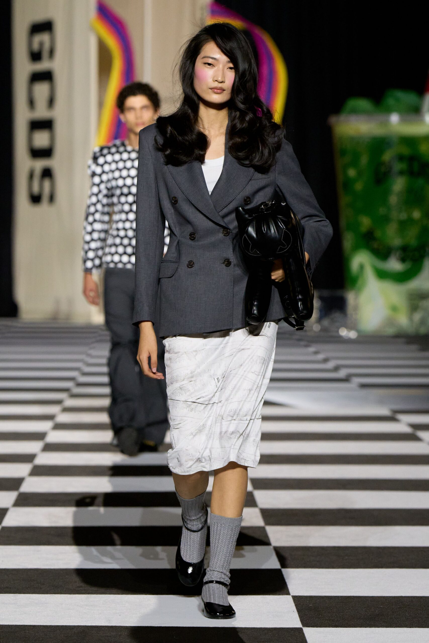 gray wool long-sleeve collared structured blazer
