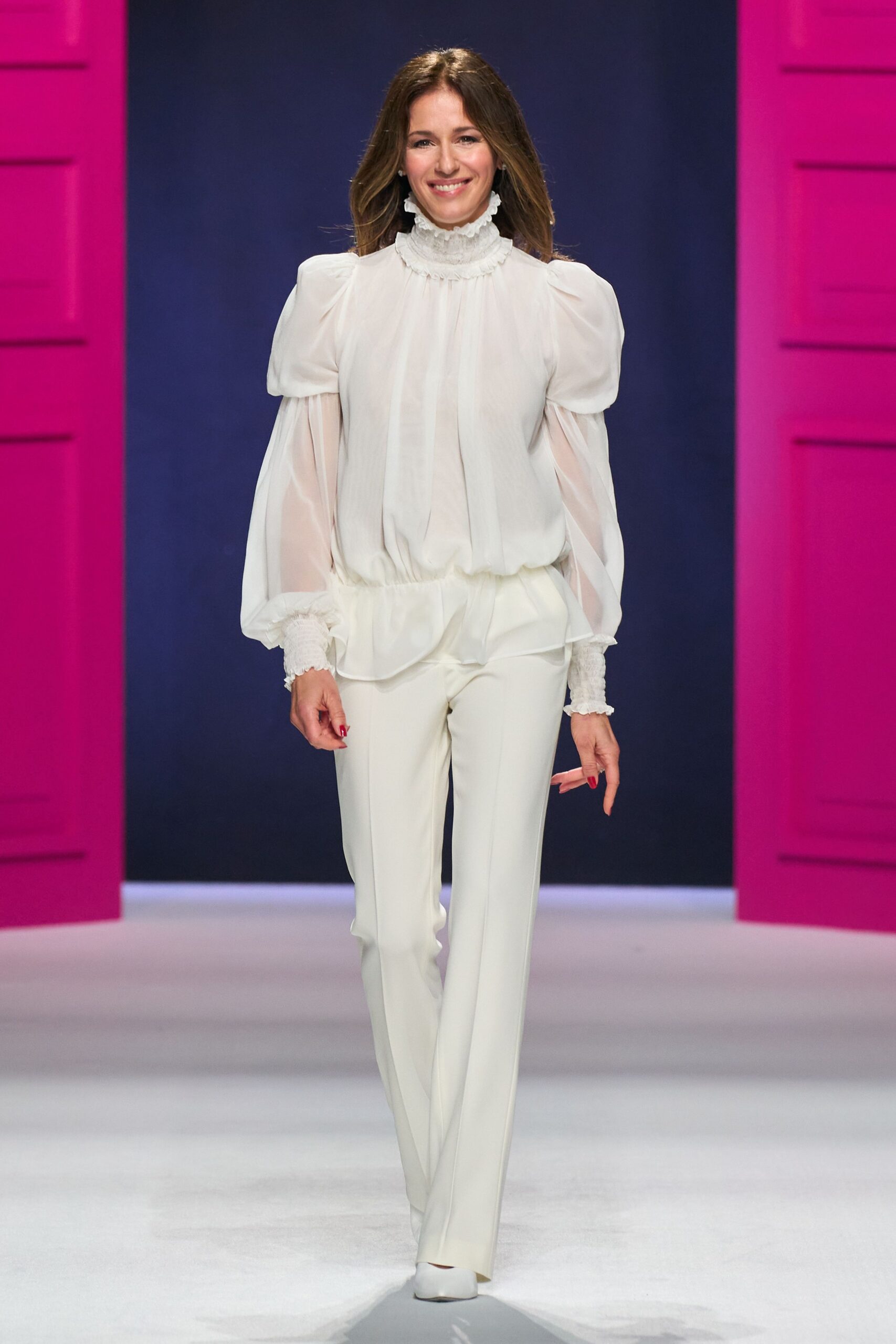 white blouse and pants outfit