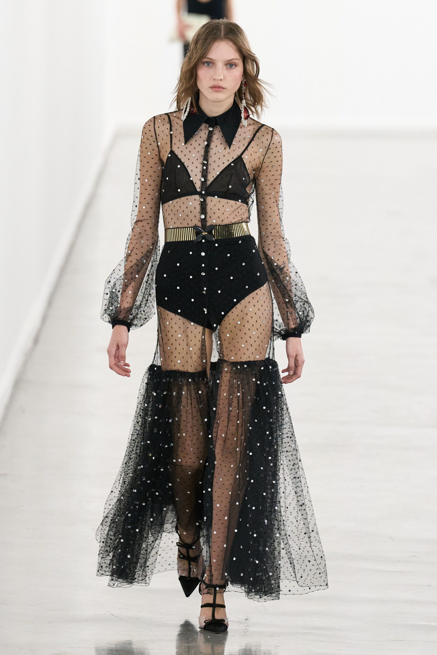 Giambattista Valli Fall 2023 Ready-to-Wear Look 18