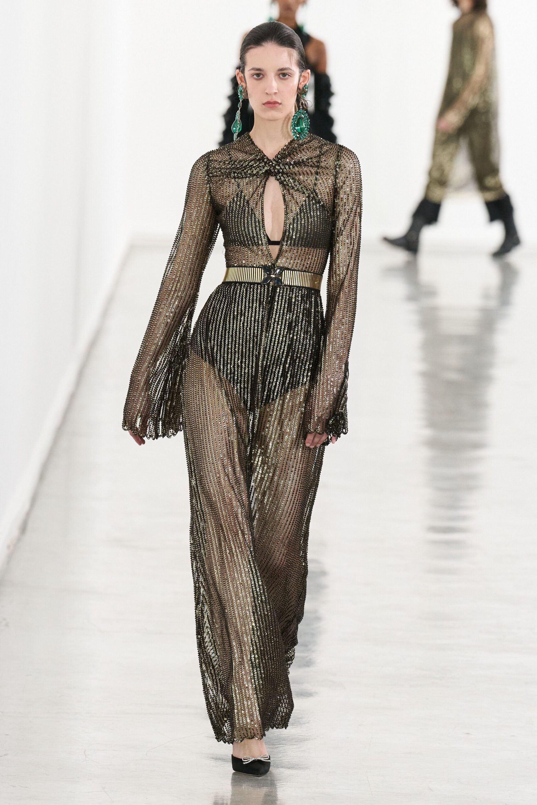Giambattista Valli Fall 2023 Ready-to-Wear Look 23