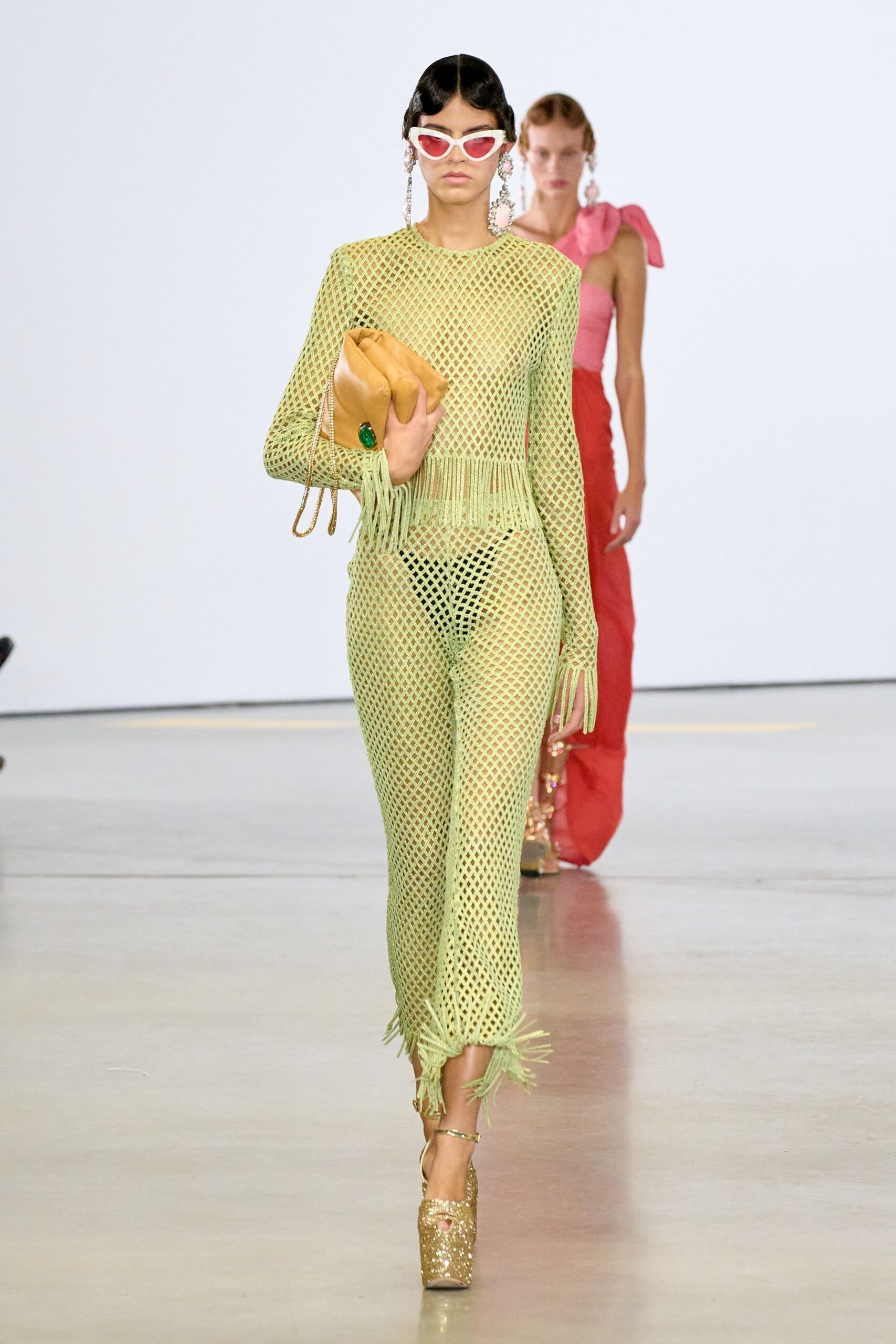 Giambattista Valli Spring 2023 Ready-to-Wear Look 42