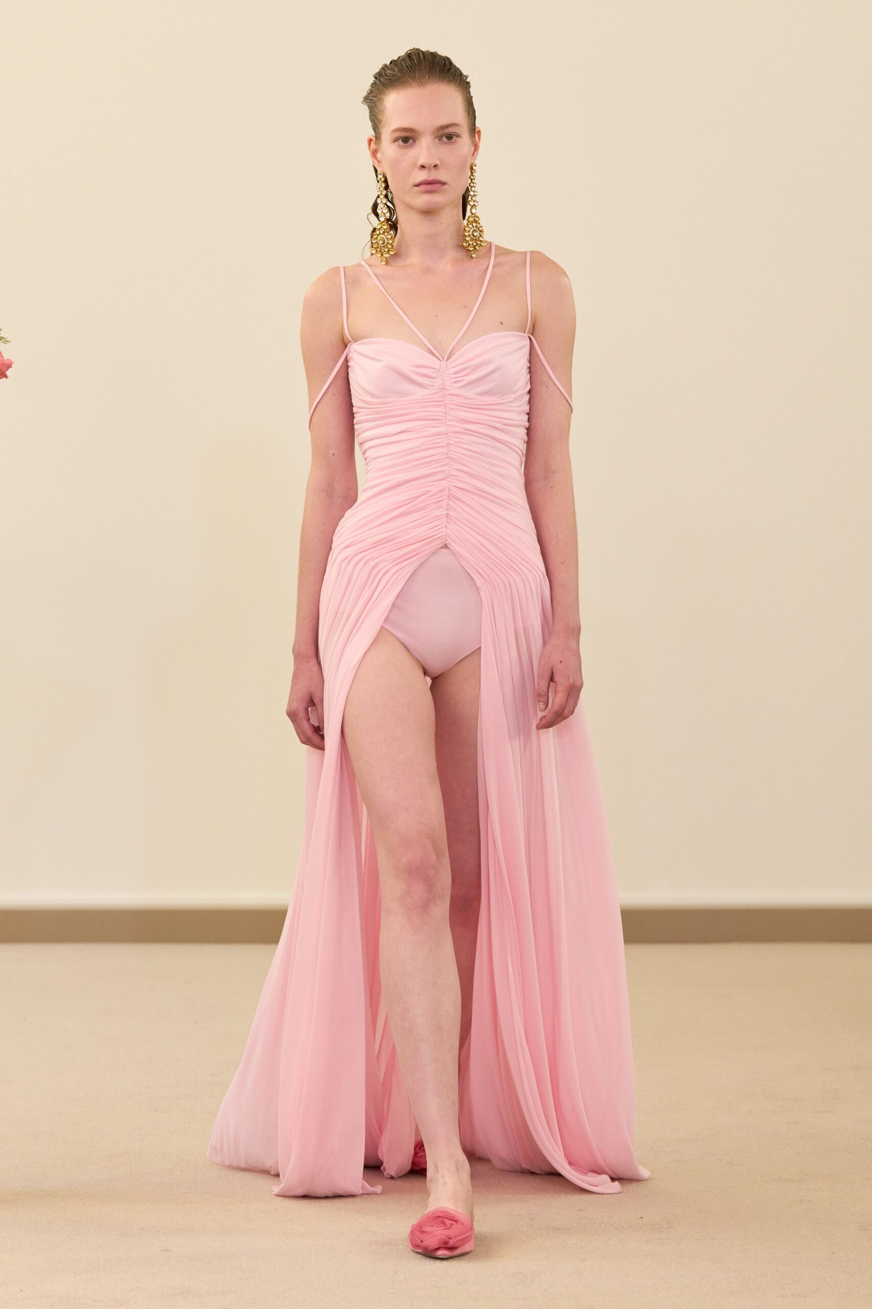 Giambattista Valli Spring 2026 Ready-to-Wear Look 35