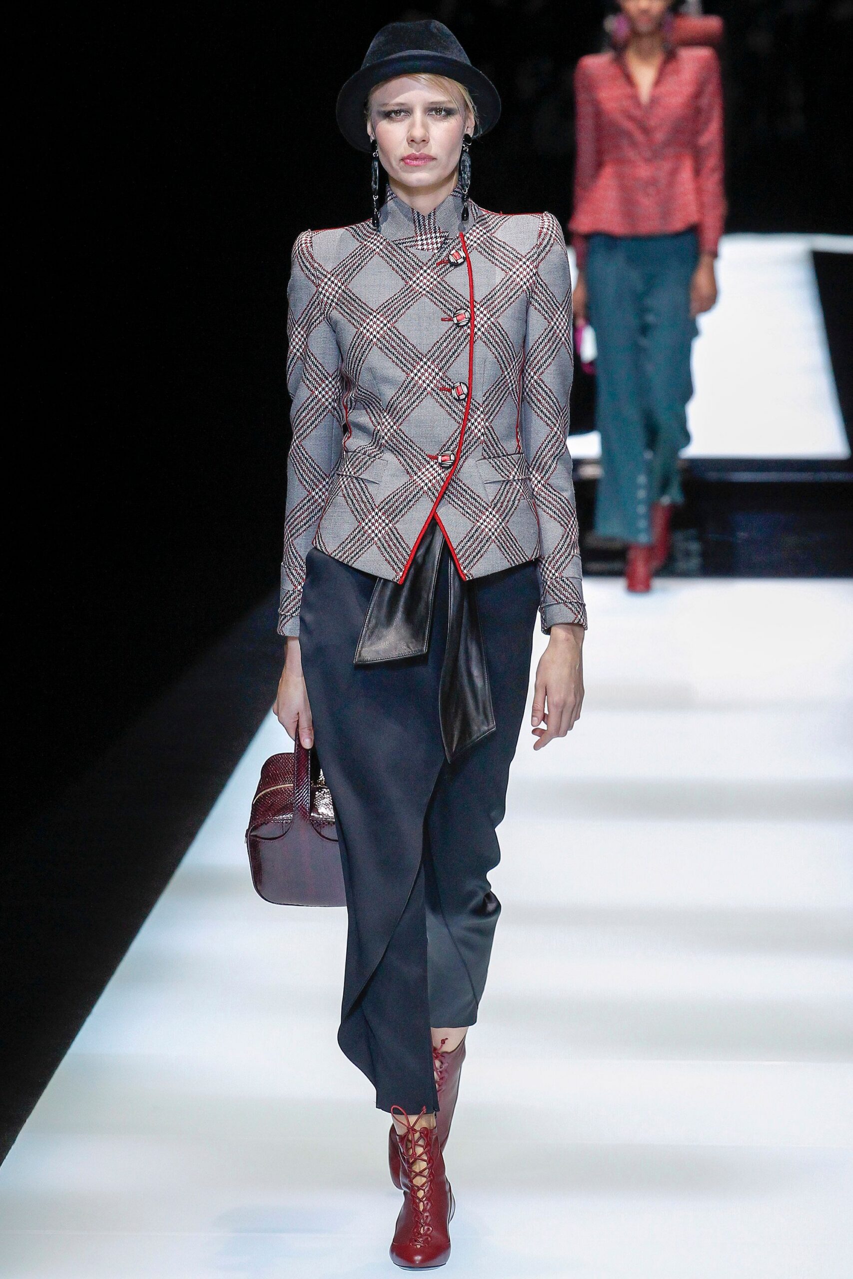 gray wool long-sleeve collared structured checked blazer