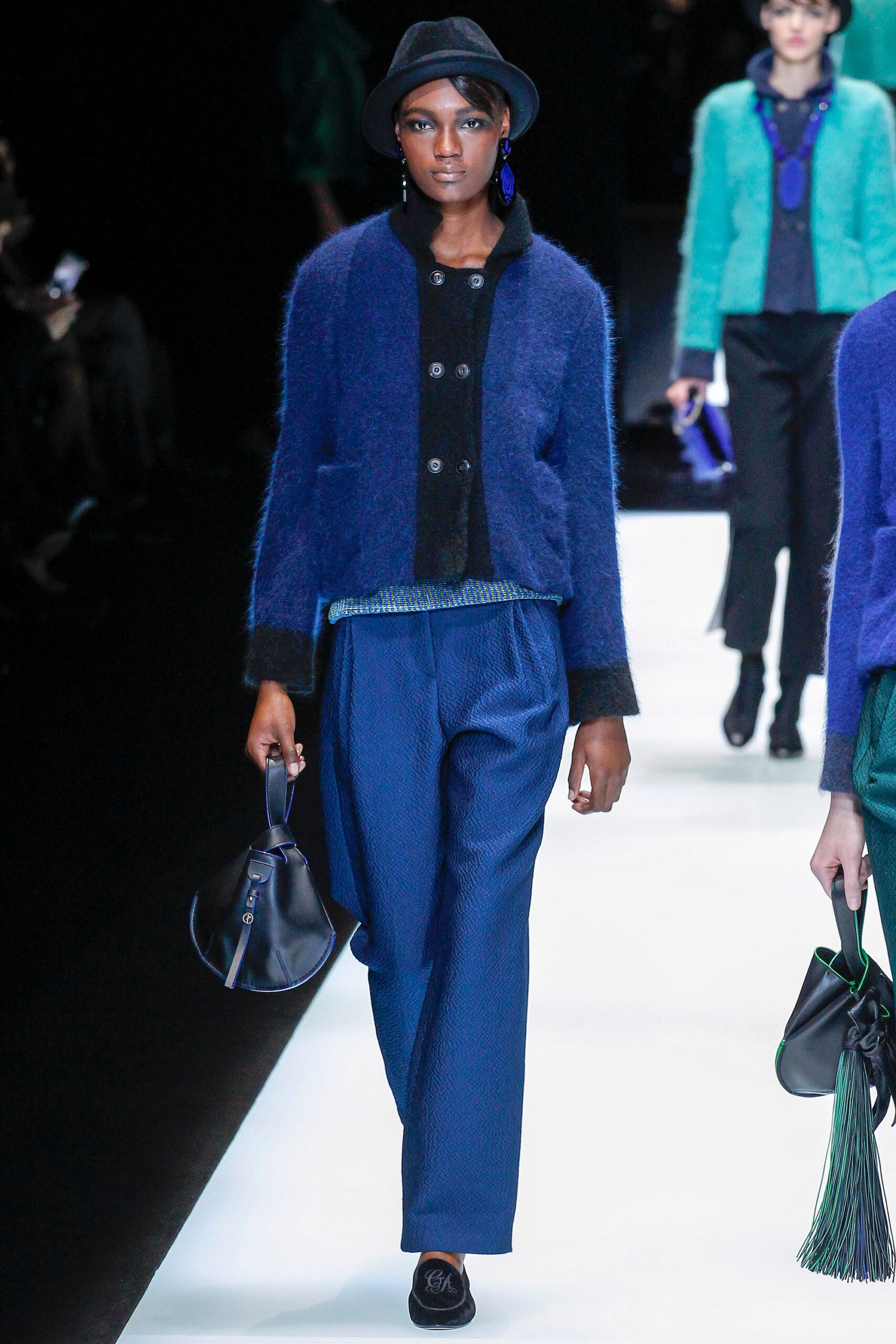 blue wool long-sleeve collared fitted buttoned jacket