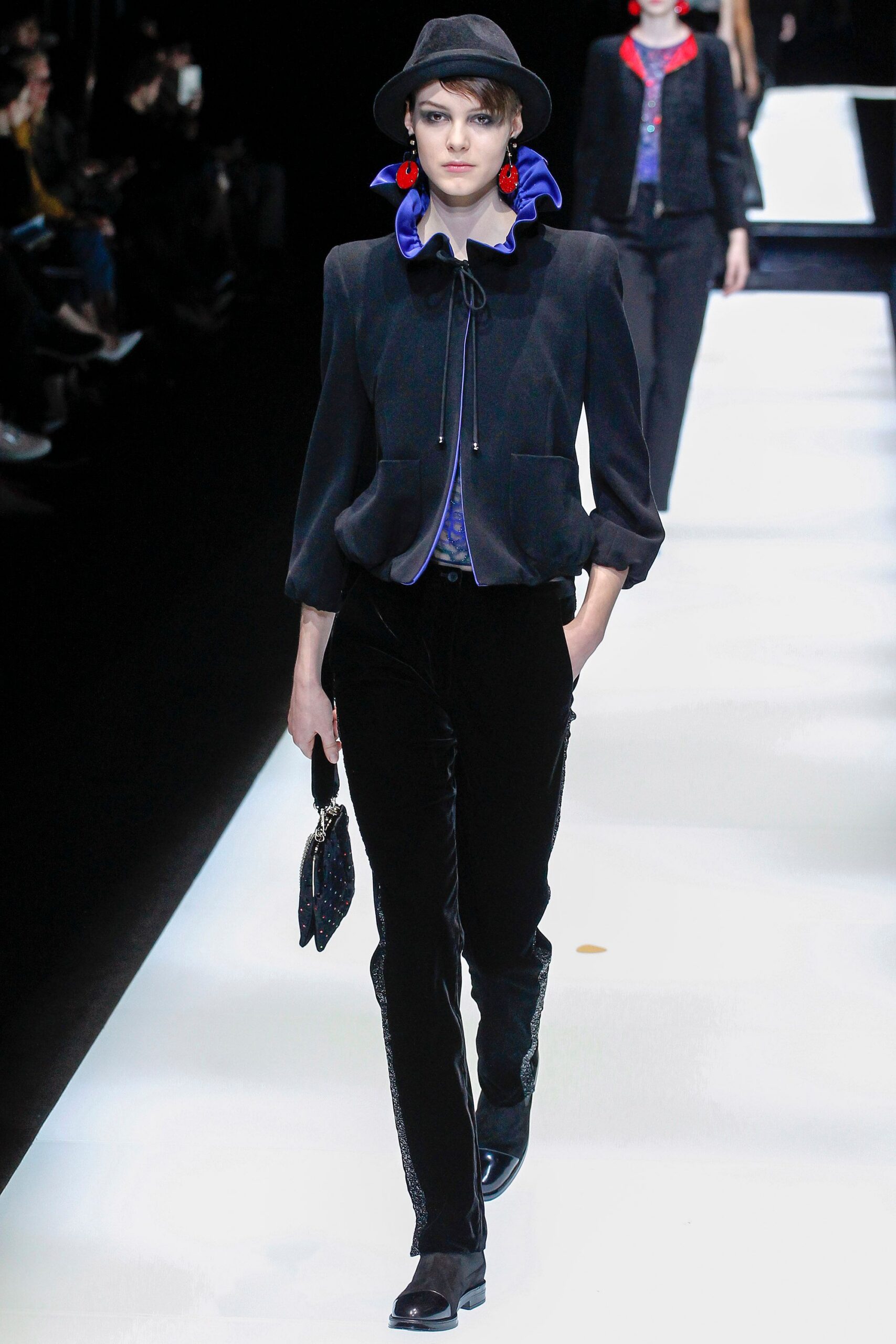 black velvet long-sleeve collared fitted buttoned jacket