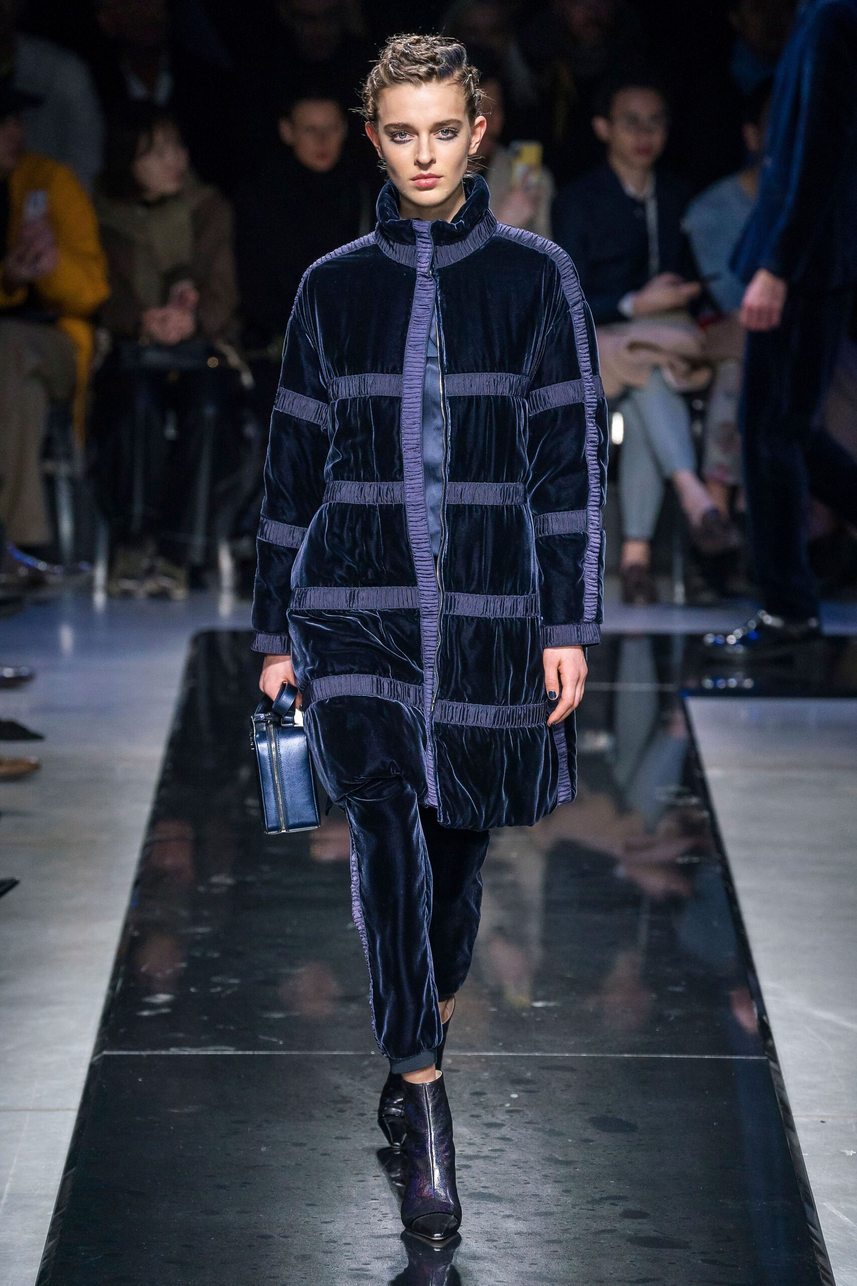 Giorgio Armani Fall 2019 Ready-to-Wear Look 21