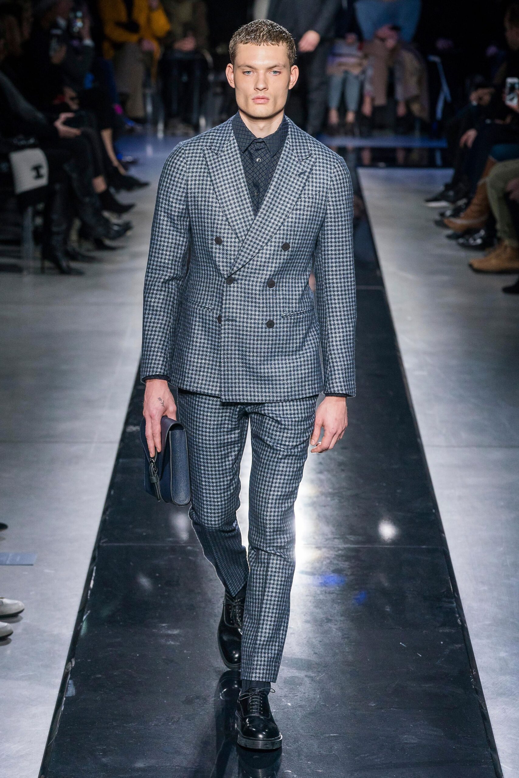 Giorgio Armani Fall 2019 Ready-to-Wear Look 61