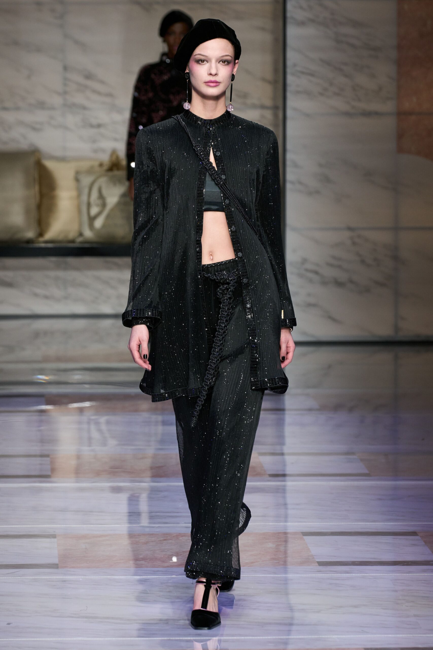 black silk long-sleeve collared fitted embroidered shiny jacket