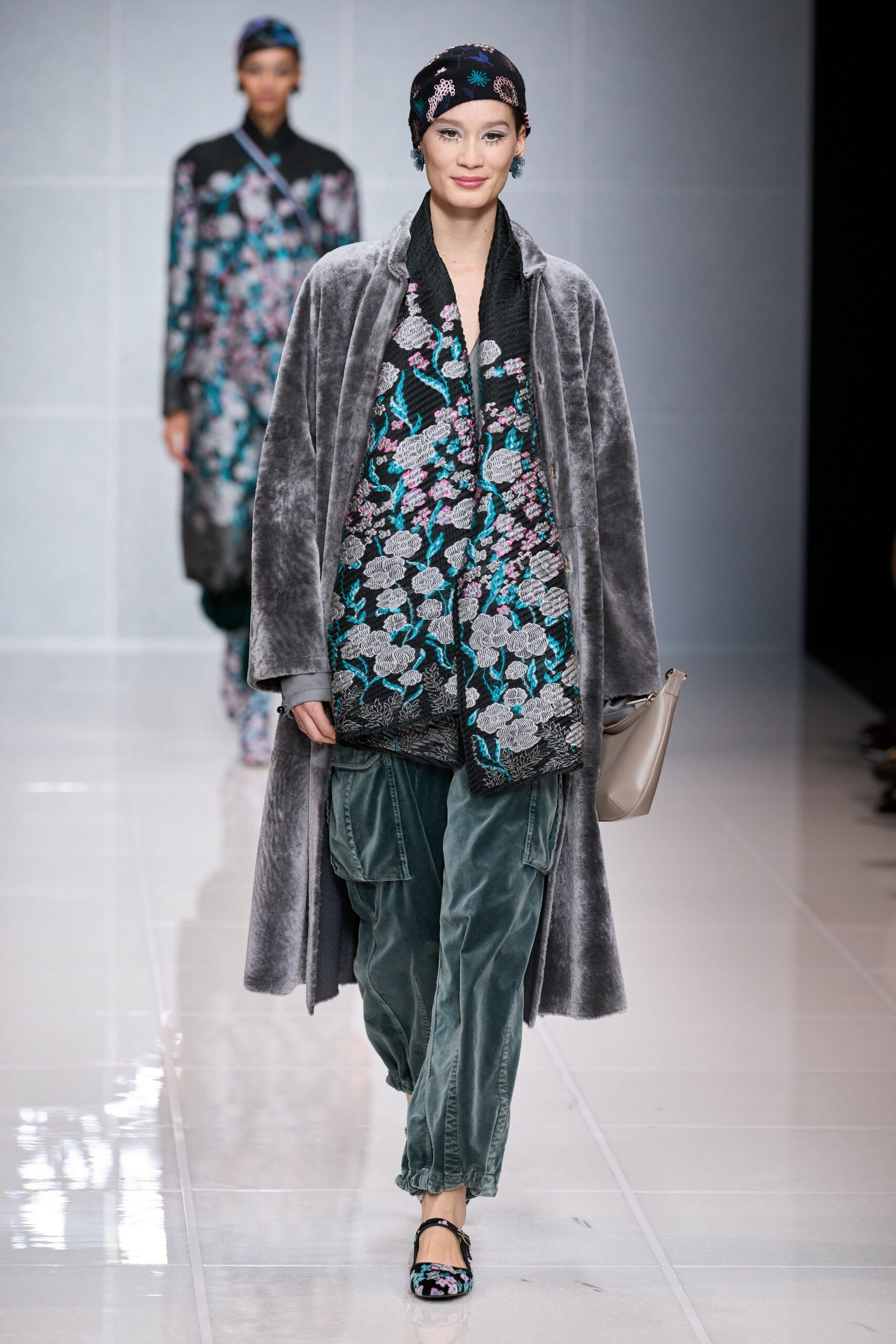 gray fur long-sleeve relaxed draped coat