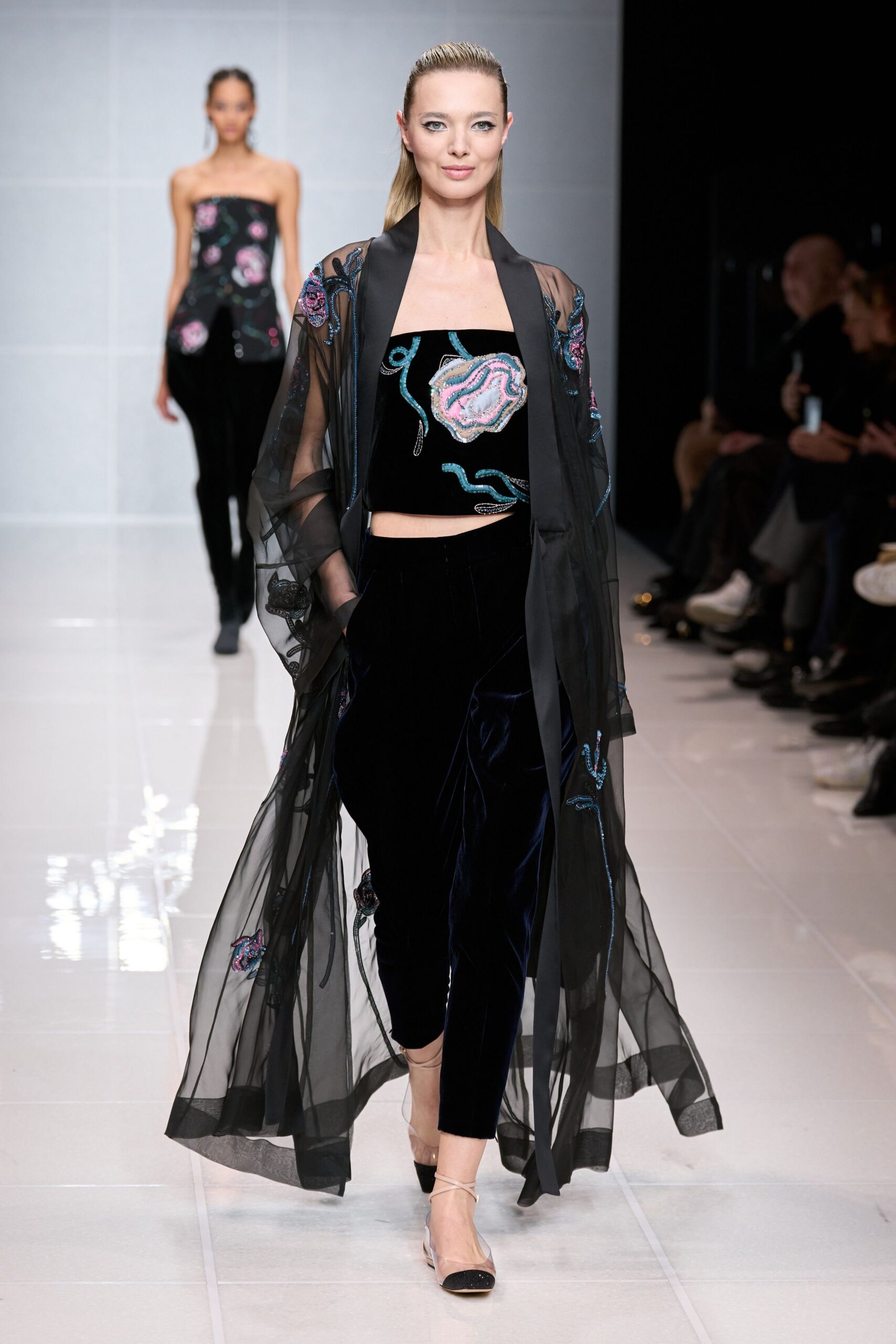black chiffon long-sleeve relaxed embroidered flowing coat