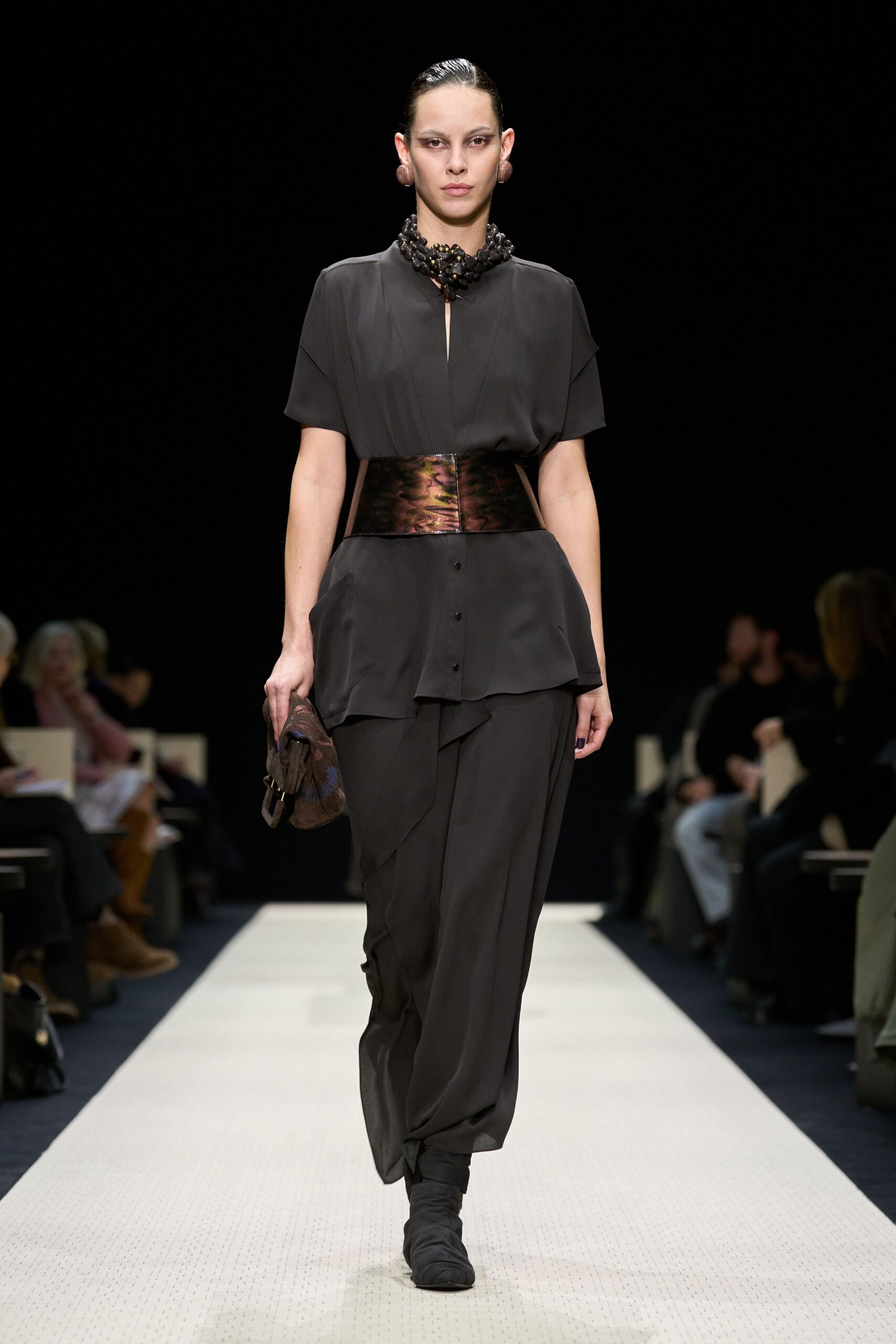 black silk short-sleeve collared relaxed buttoned top