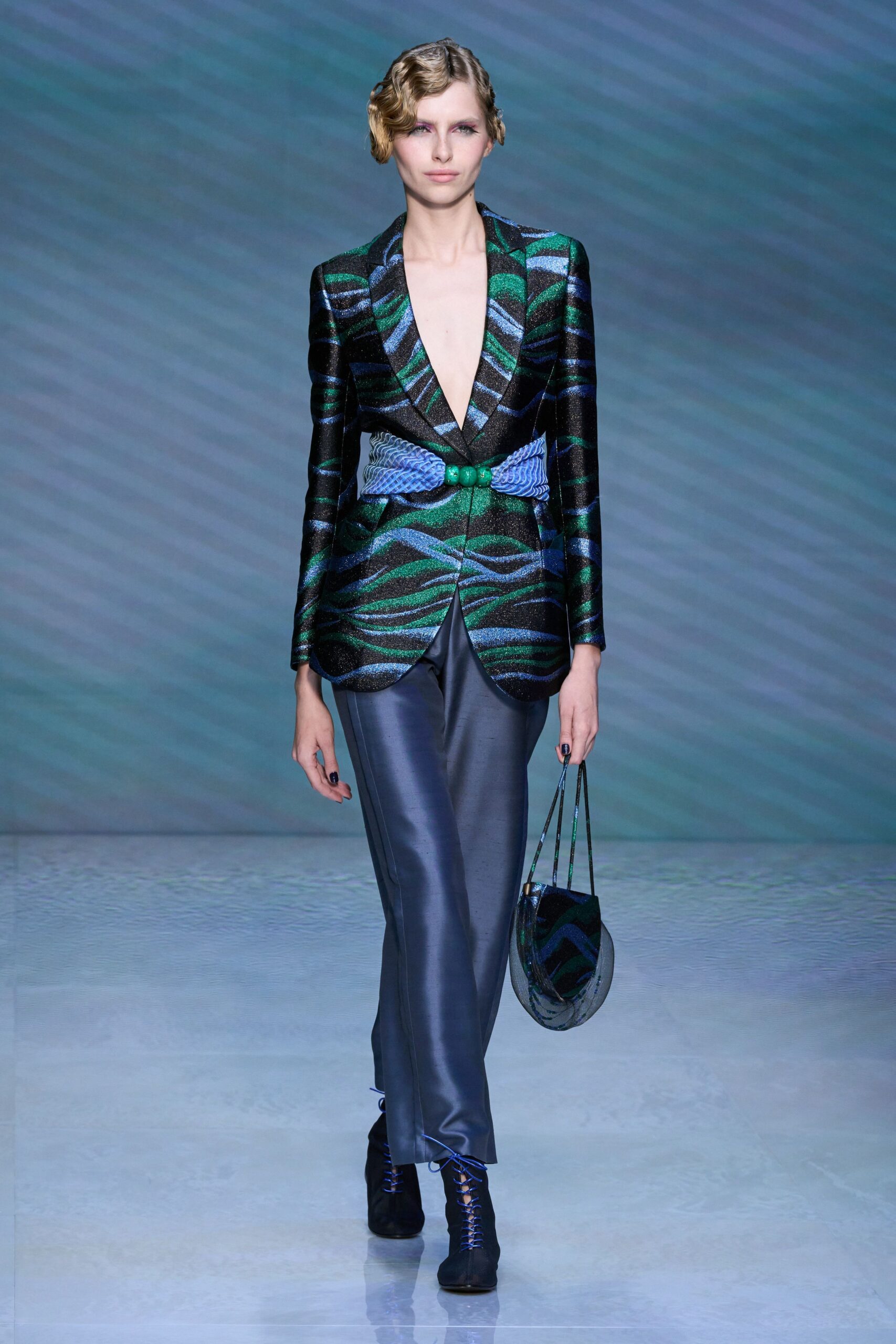 green silk long-sleeve v-neck tailored printed blazer