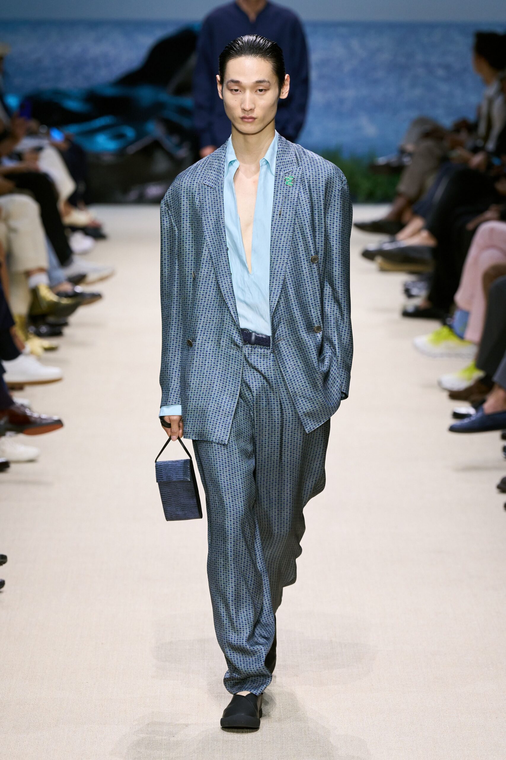 blue silk long-sleeve collared relaxed checked buttoned suit
