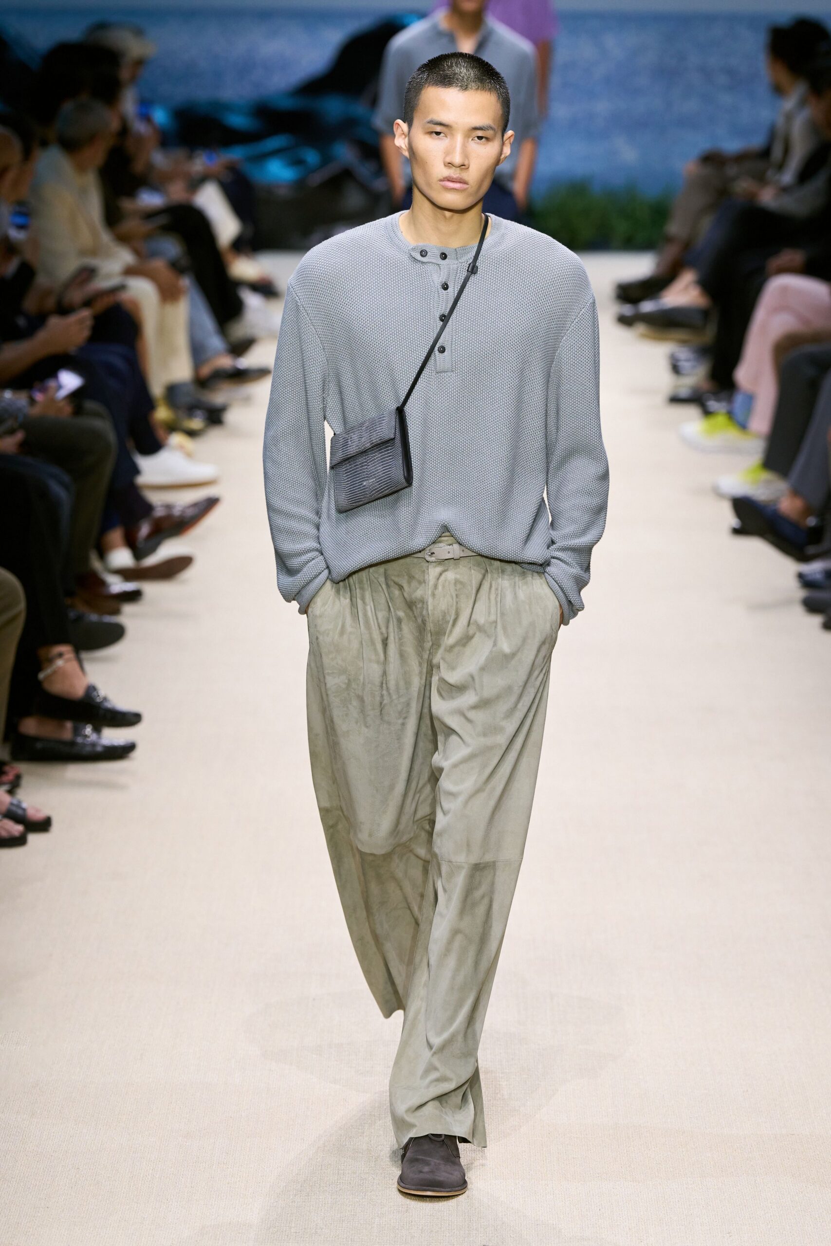 gray cotton long-sleeve collared relaxed buttoned sweater