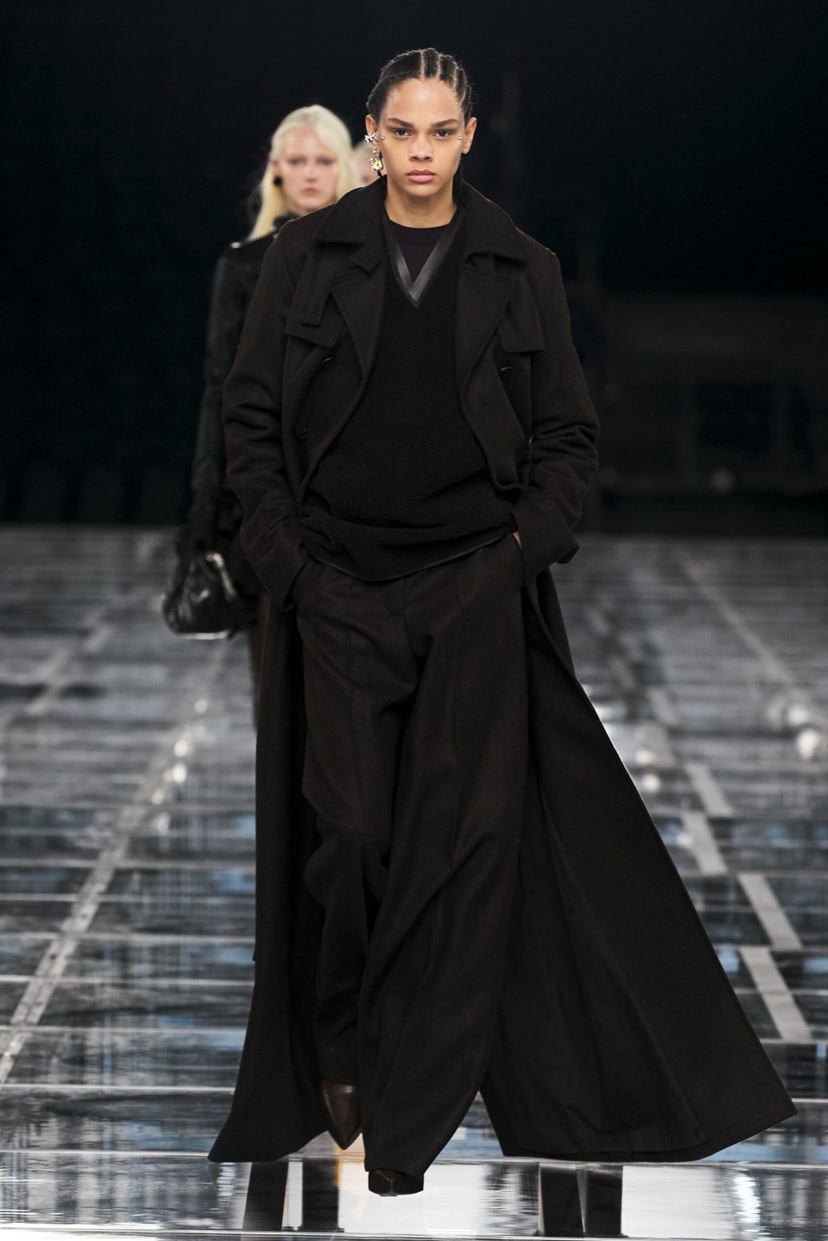 black wool long-sleeve collared relaxed zippered maxi coat