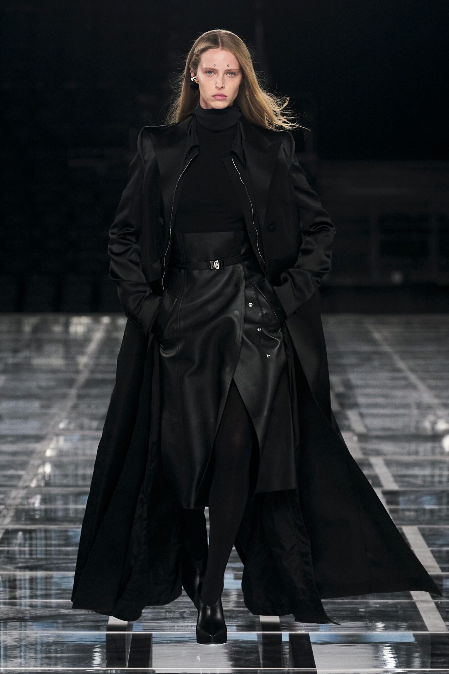 black leather long-sleeve collared fitted zippered maxi coat