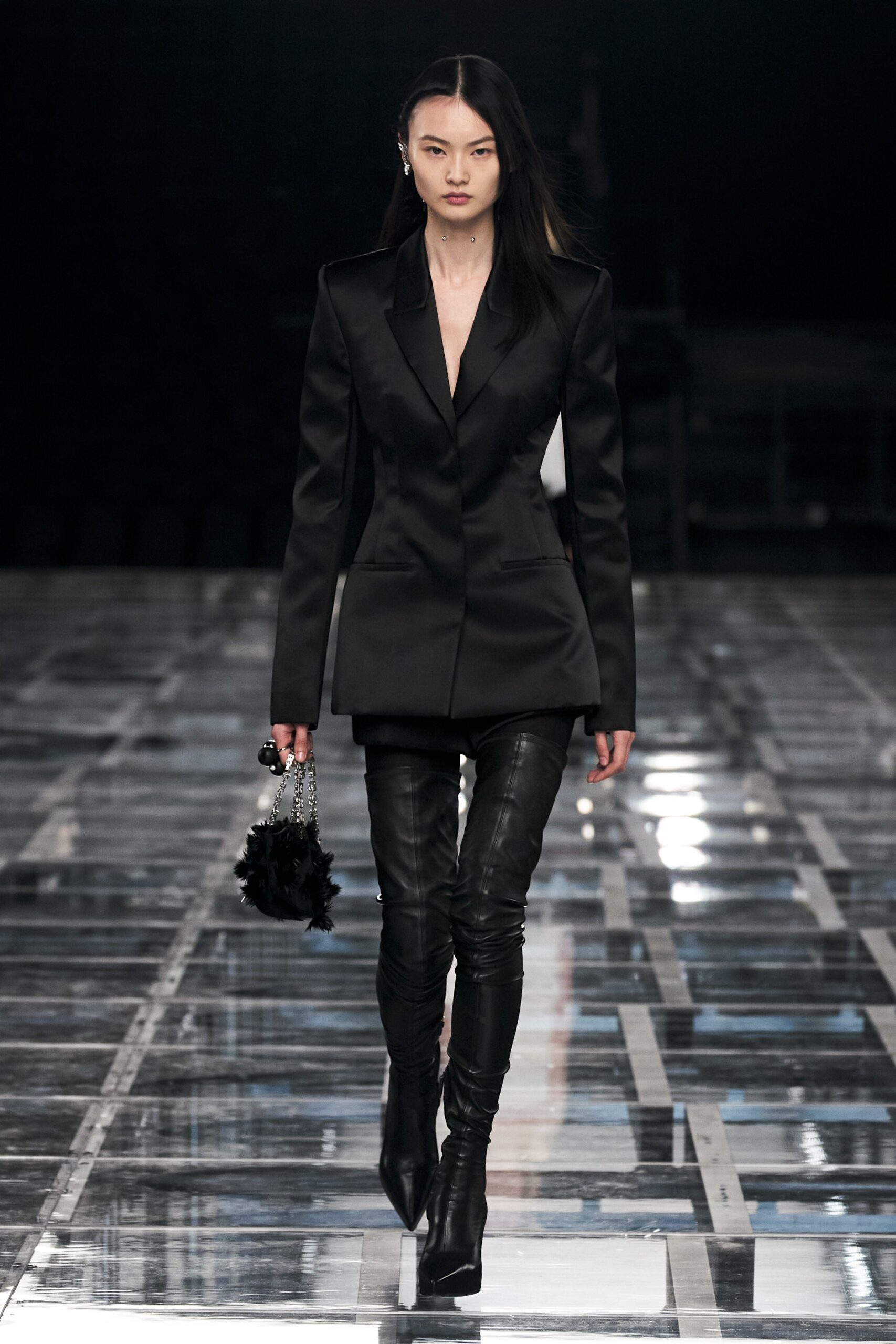 black silk long-sleeve v-neck fitted structured blazer