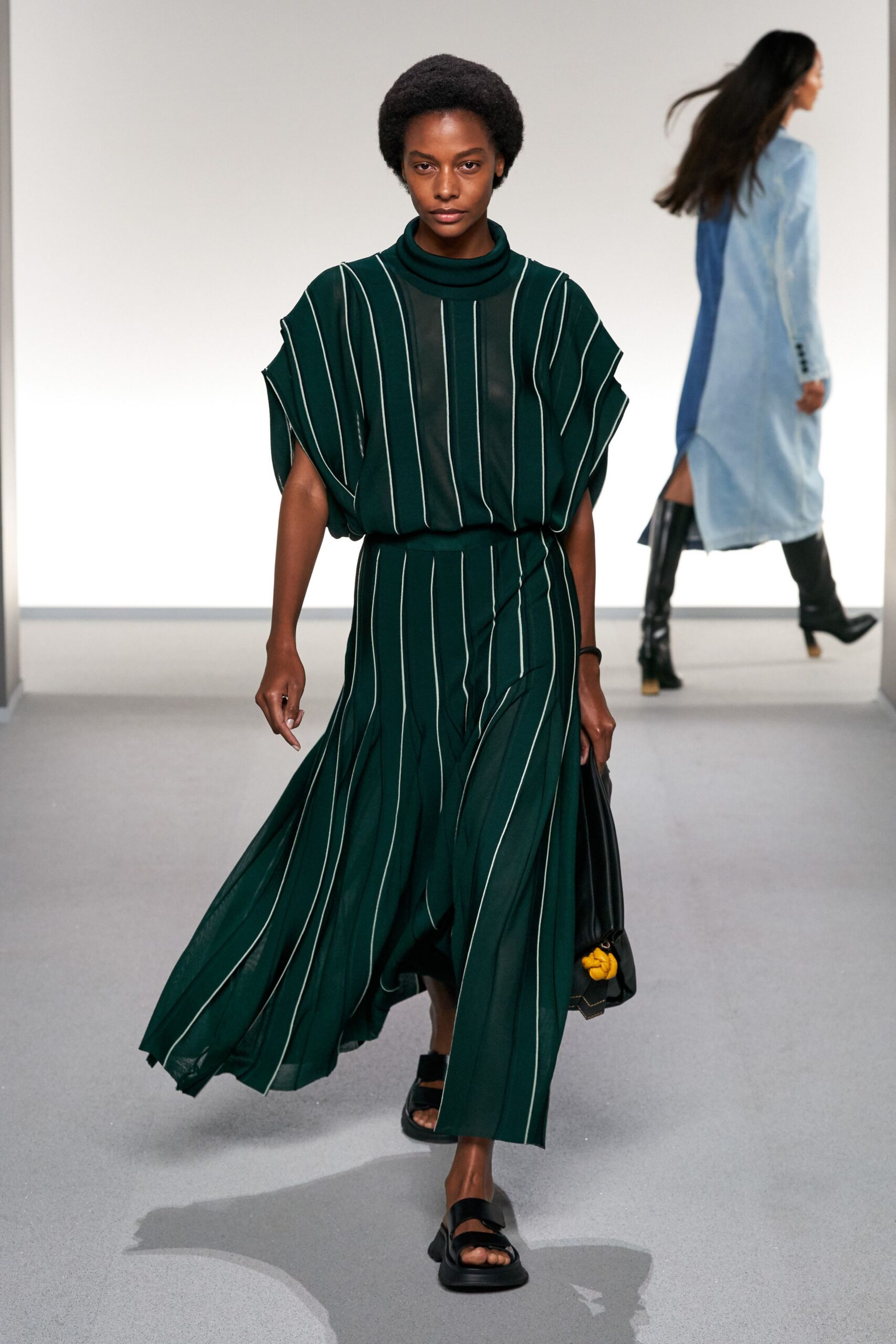 green cotton short-sleeve high-neck relaxed striped pleated dress