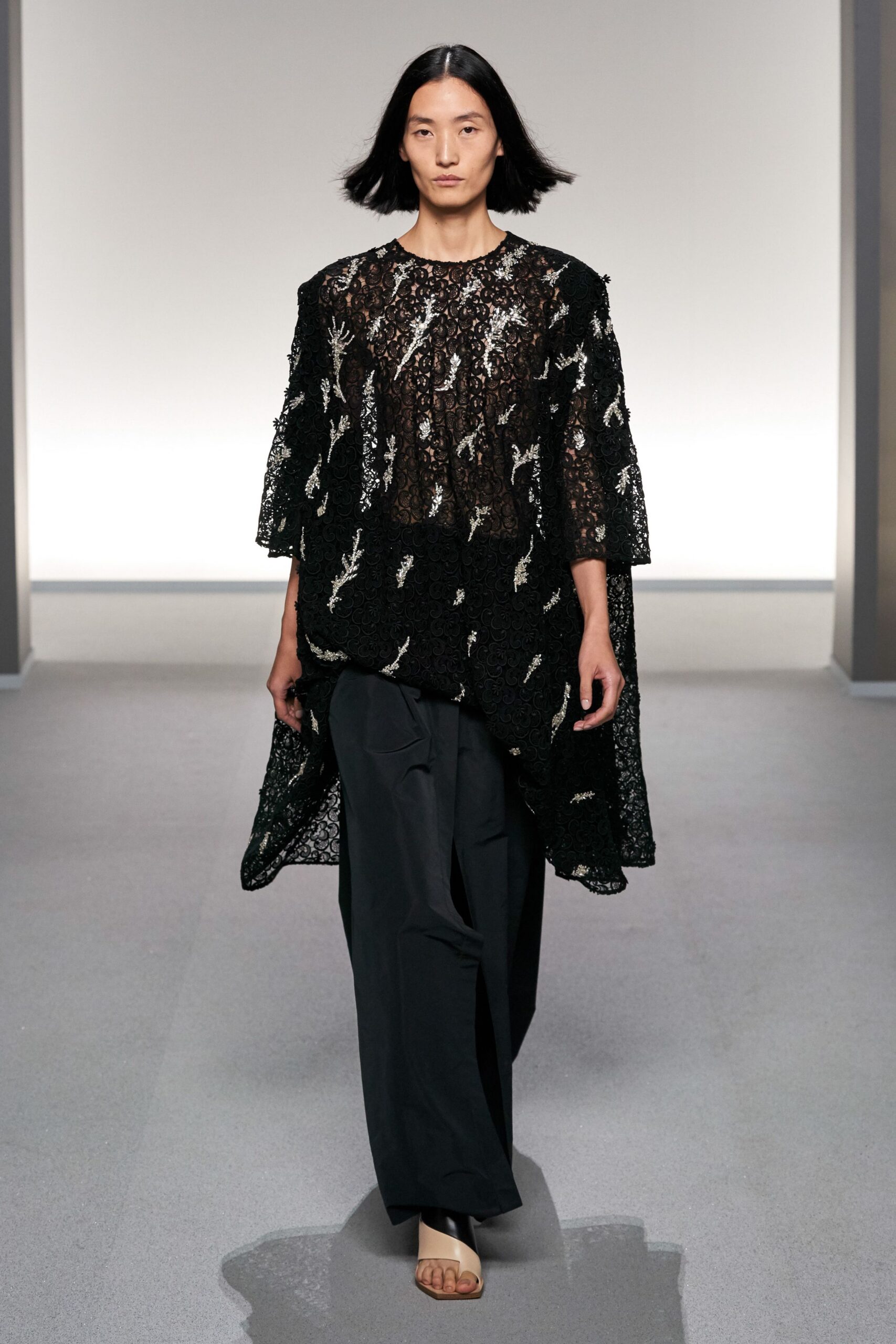 black lace short-sleeve collared relaxed embroidered sheer top