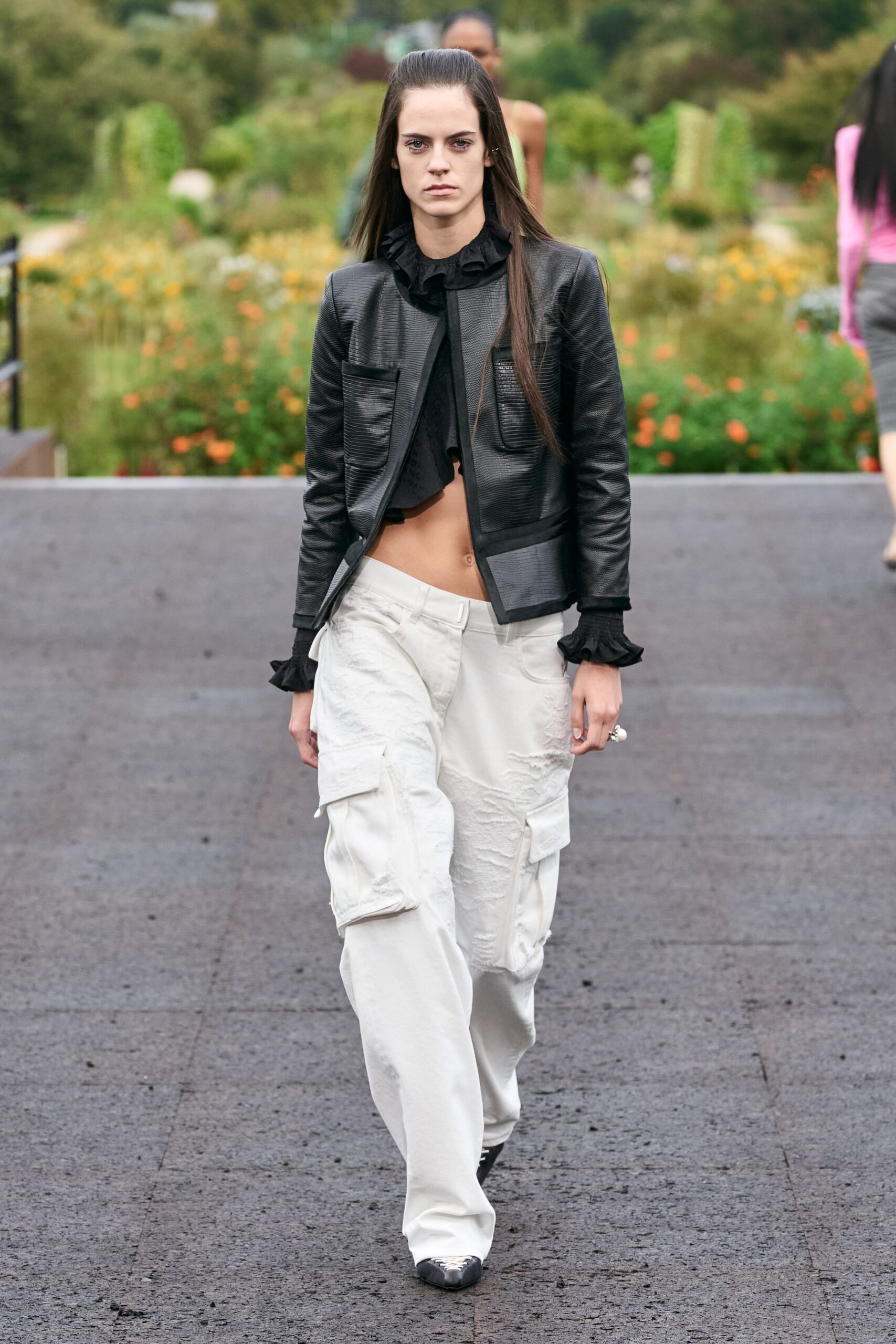 black leather long-sleeve collared fitted ruffled jacket