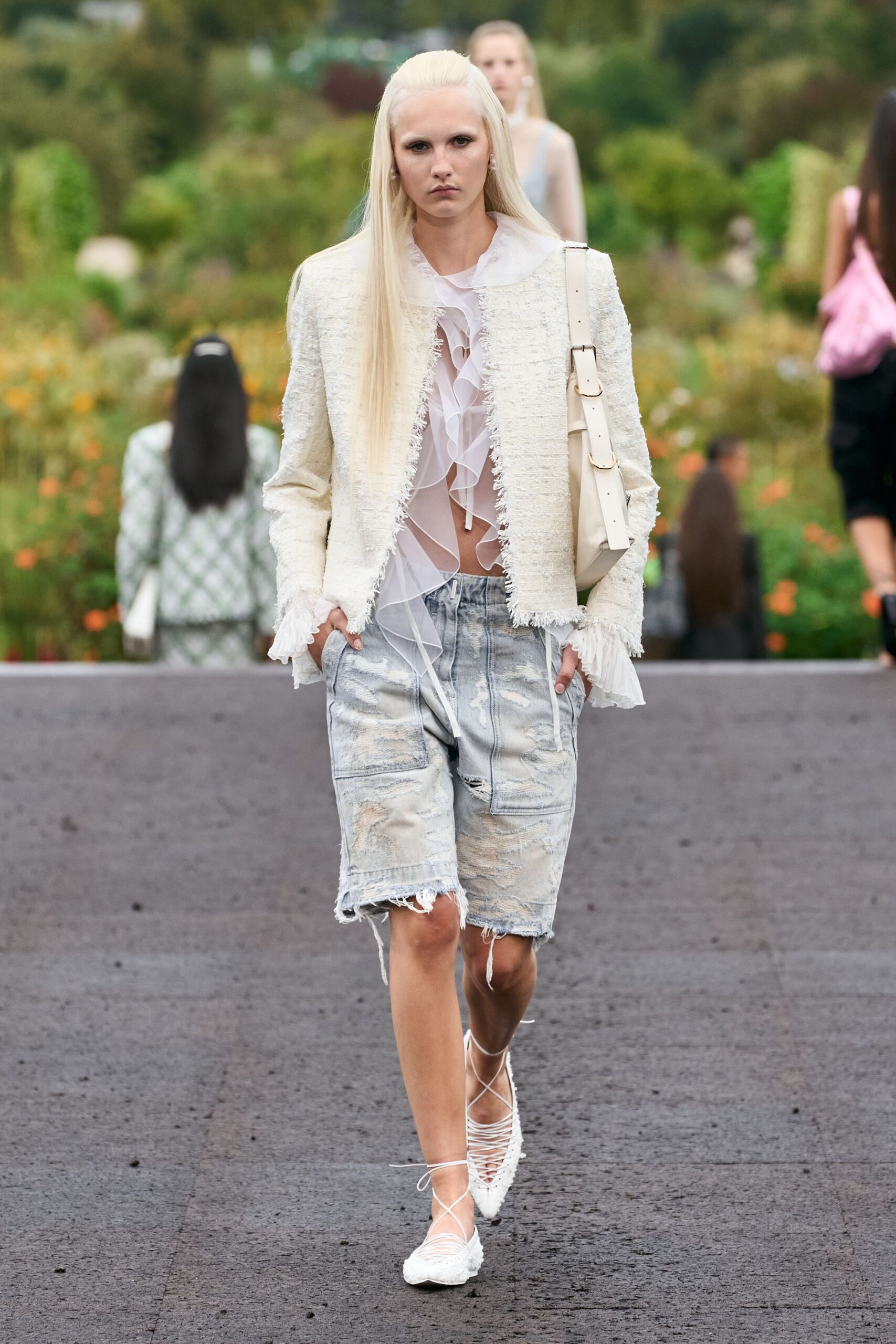 white cotton long-sleeve collared fitted ruffled jacket