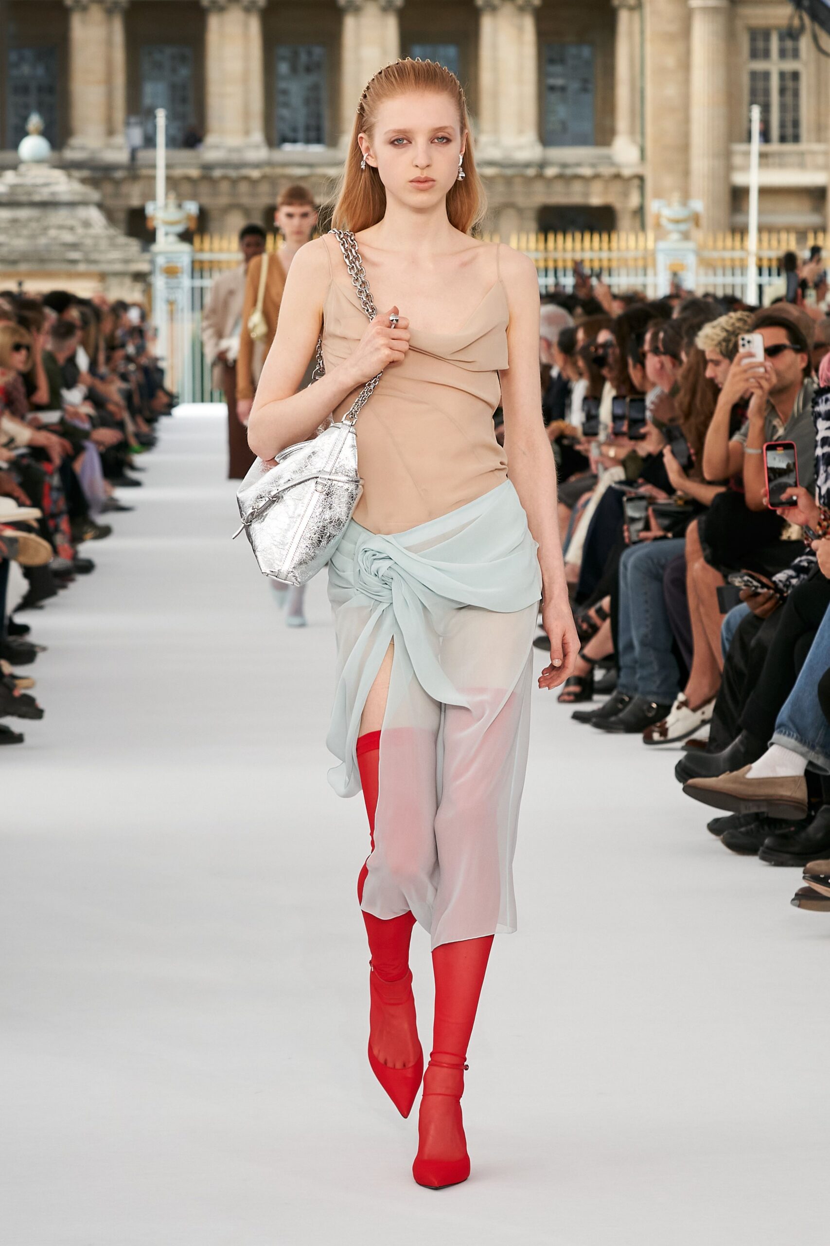 Givenchy Spring 2024 Ready-to-Wear Look 11