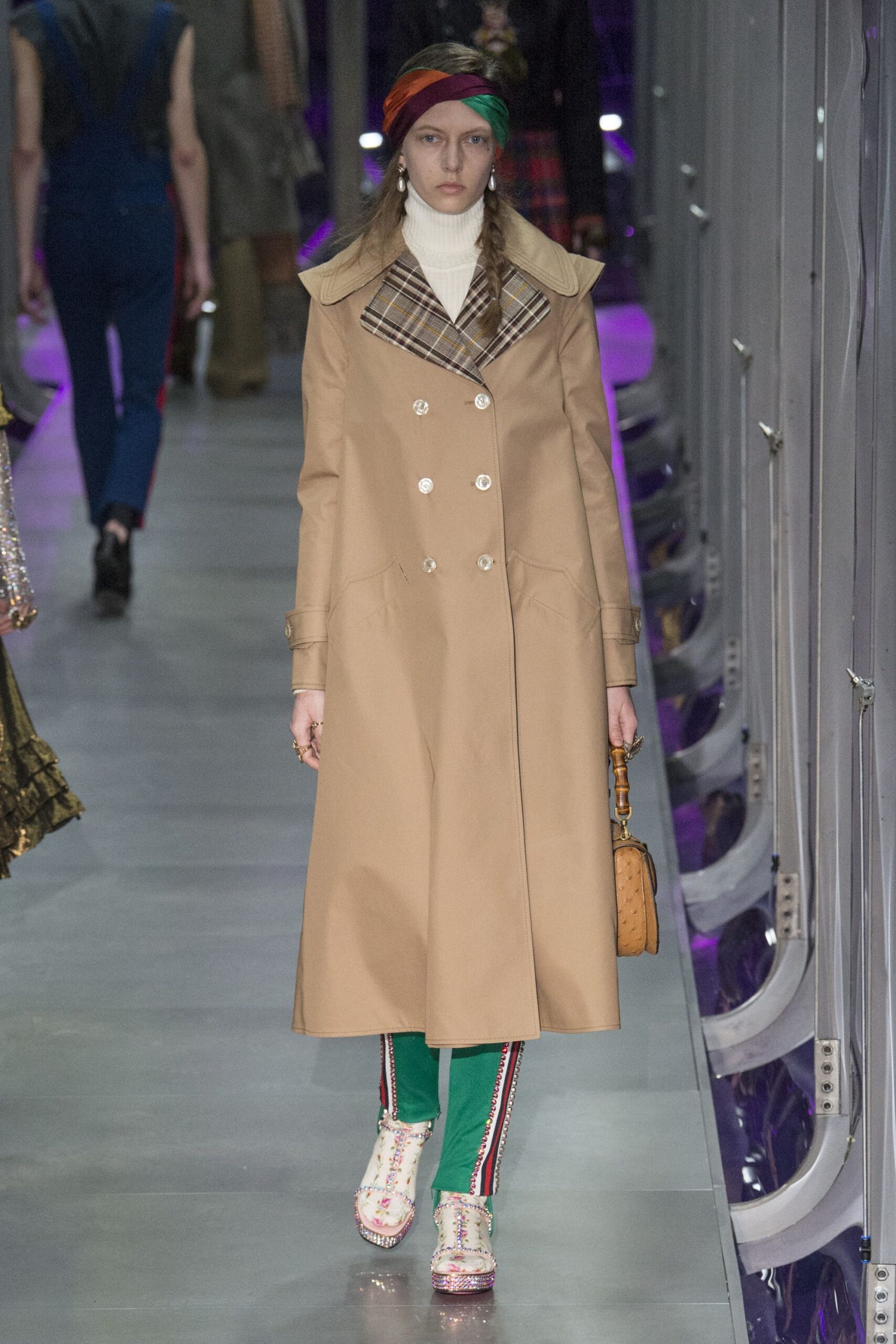 beige cotton long-sleeve collared fitted buttoned midi coat