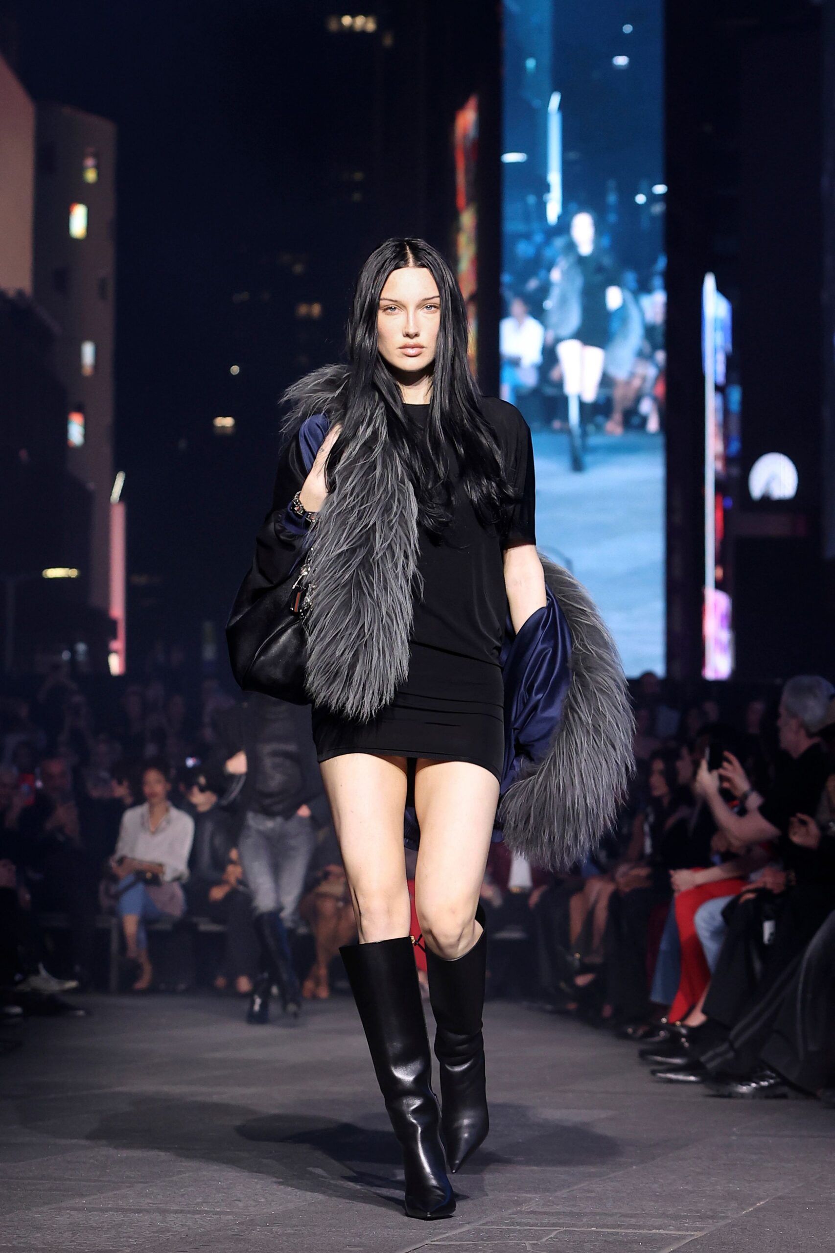 Gucci Resort 2027 Look 33