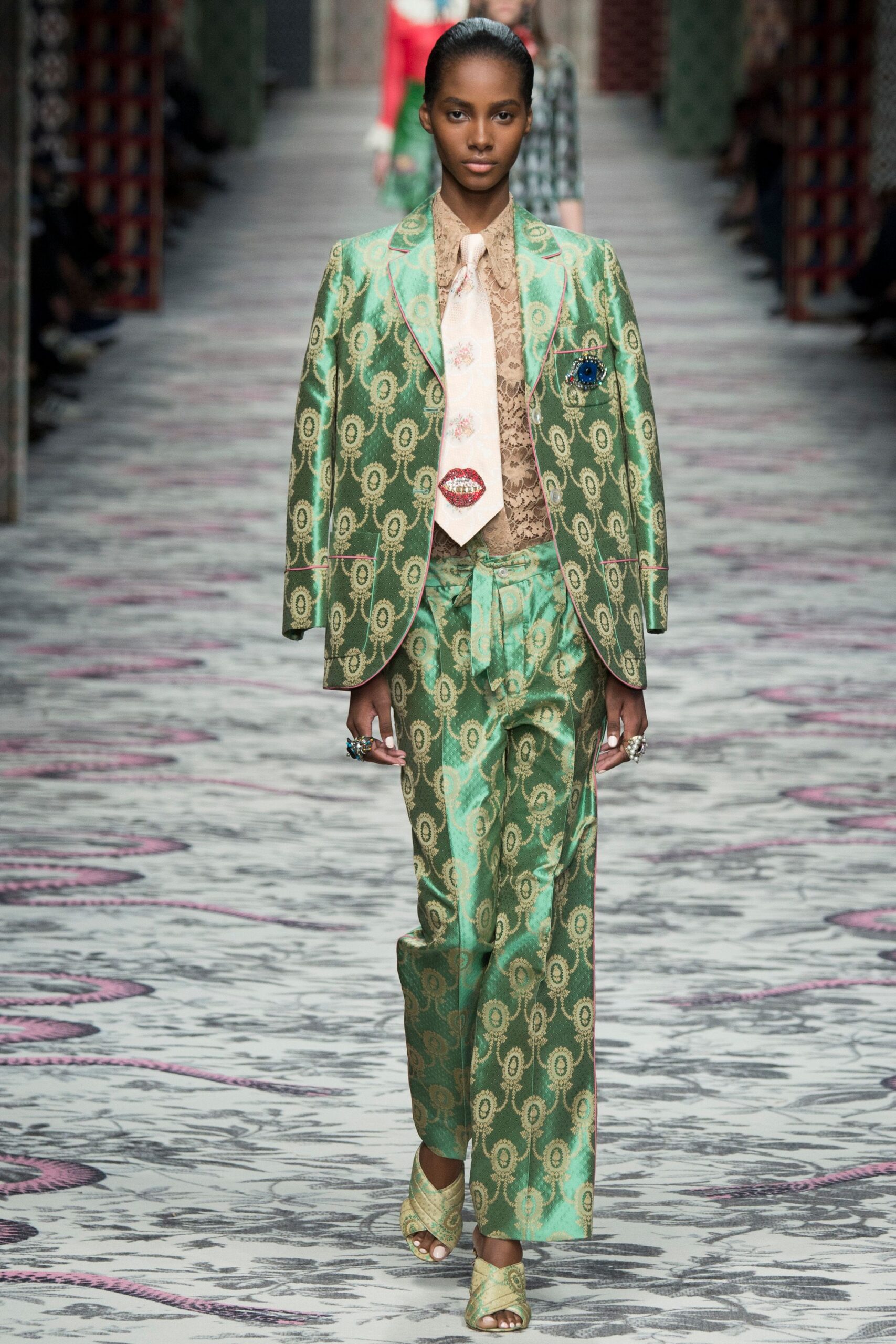 green silk long-sleeve collared tailored printed suit