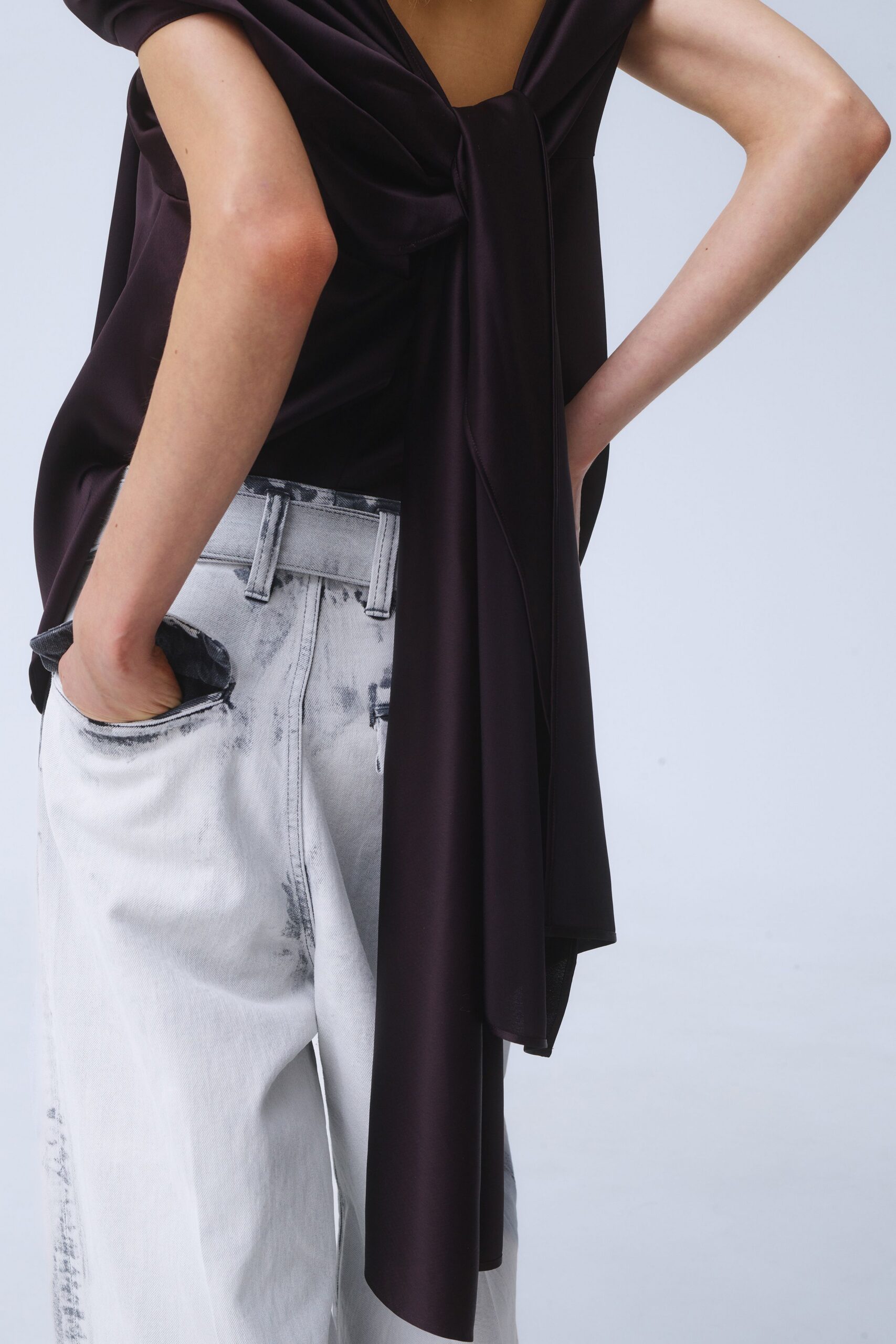 white denim relaxed distressed pants
