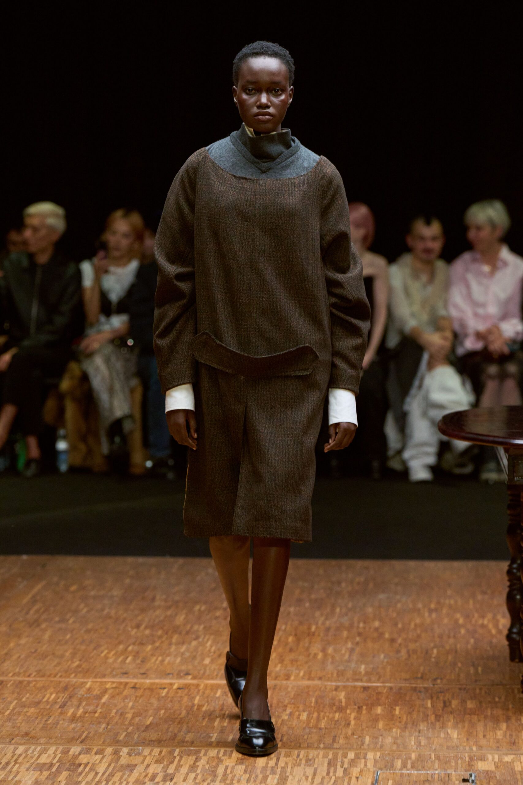 brown wool relaxed midi dress with black shoes