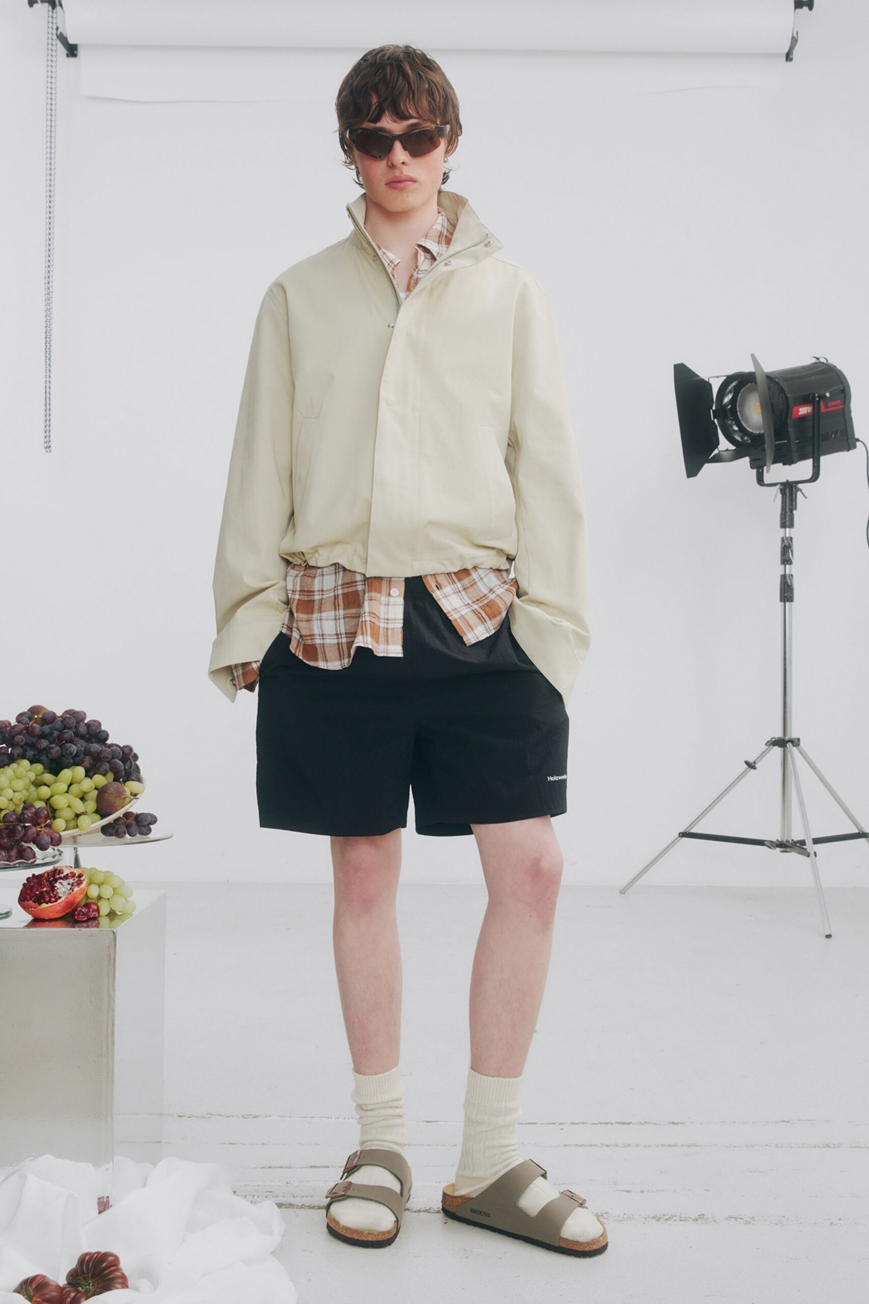 black cotton relaxed shorts