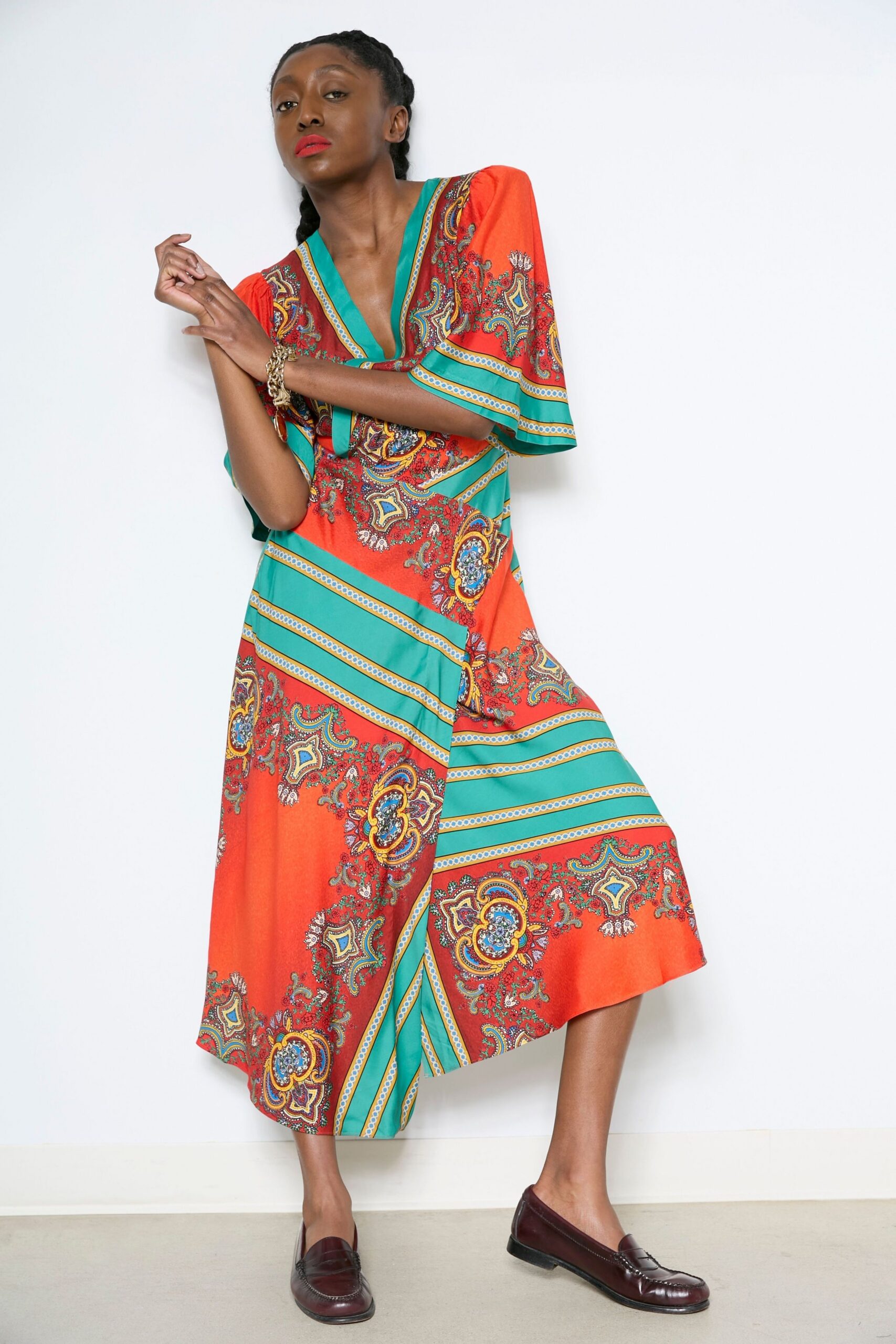 orange cotton short-sleeve v-neck relaxed printed tiered dress
