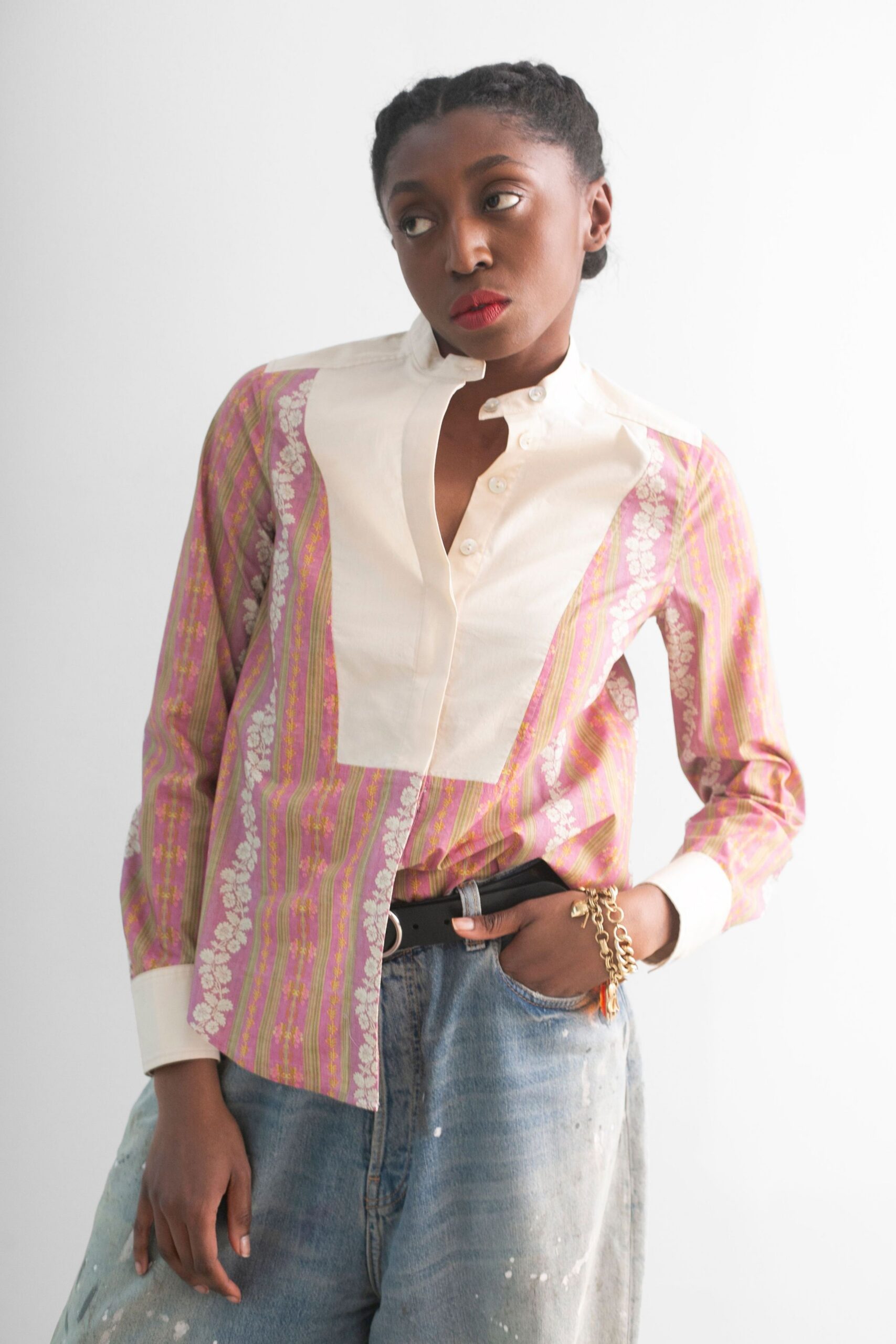 pink cotton long-sleeve collared fitted buttoned printed shirt