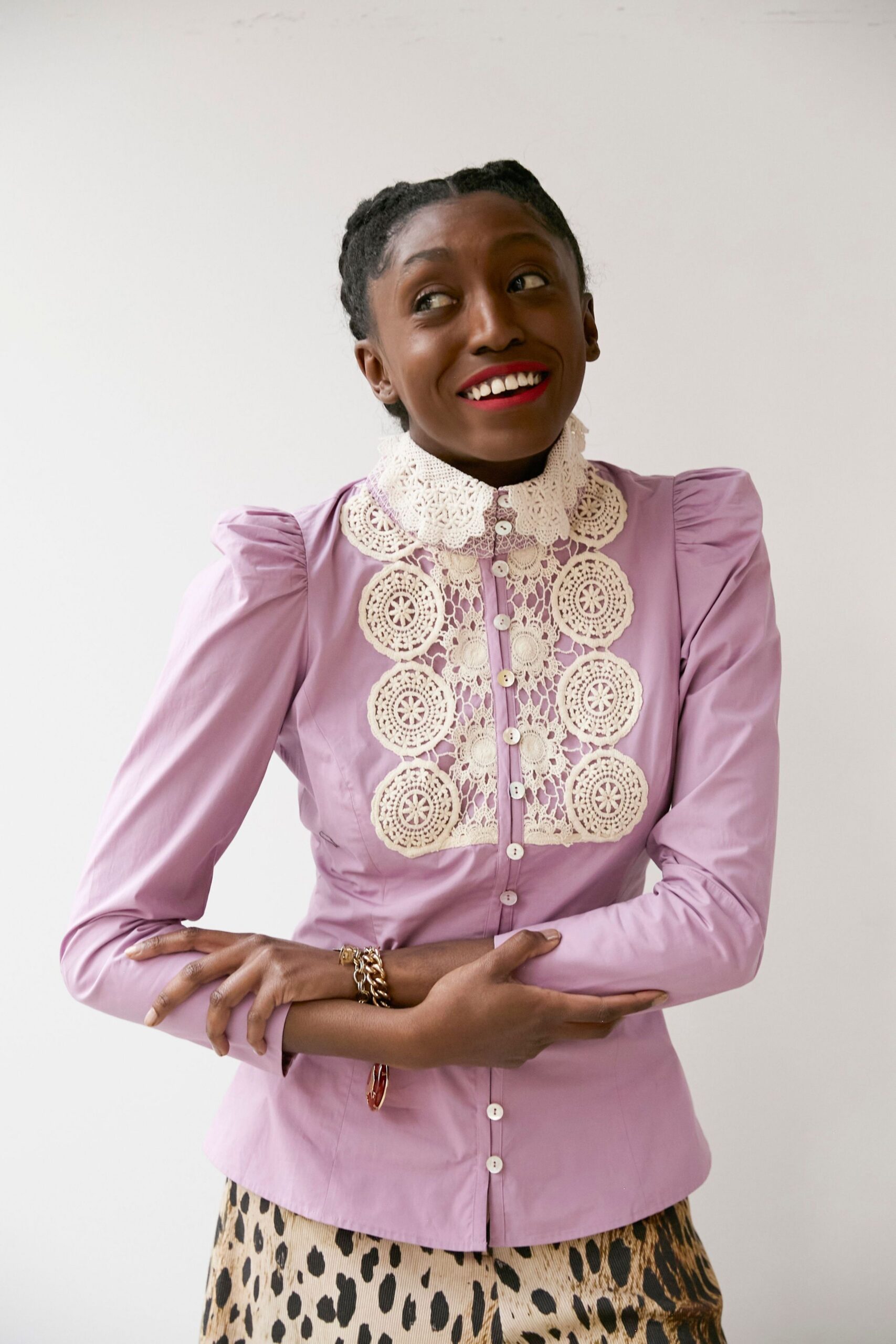 pink cotton long-sleeve collared fitted embroidered shirt
