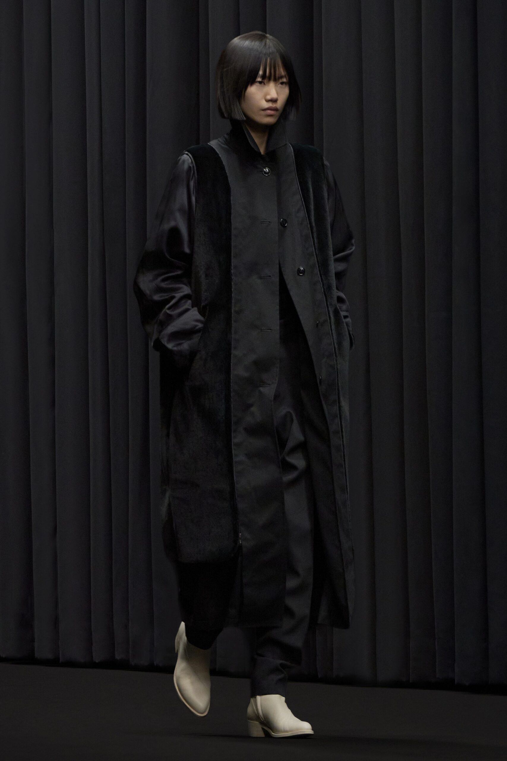 black cotton long-sleeve collared fitted jumpsuit