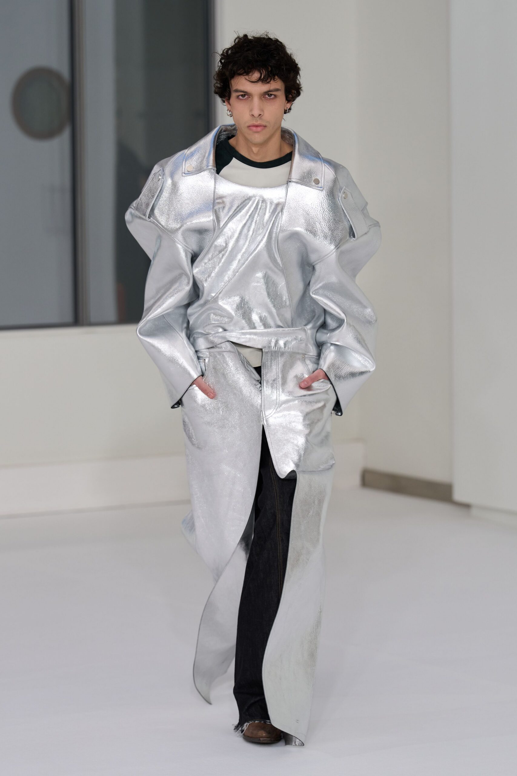 gray metallic long-sleeve collared relaxed zippered shiny coat