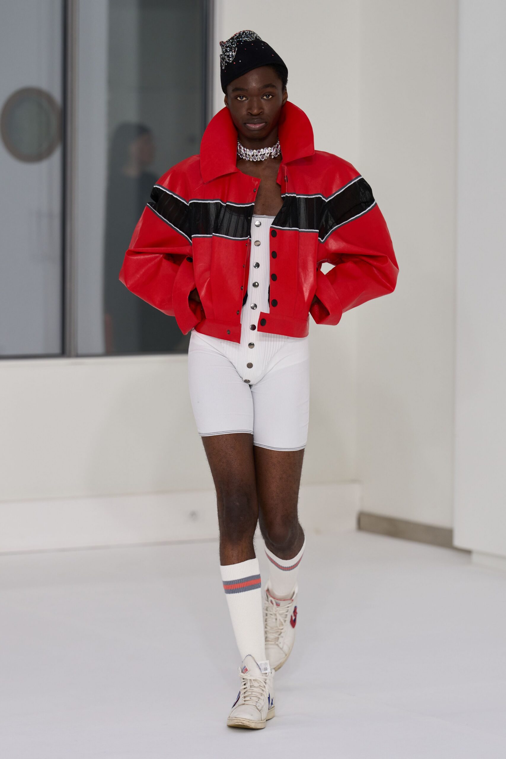 red leather long-sleeve collared fitted zippered jacket