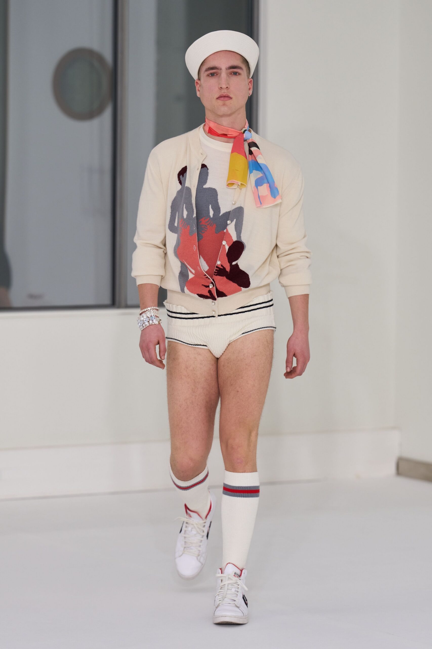 white cotton long-sleeve collared fitted printed sweater