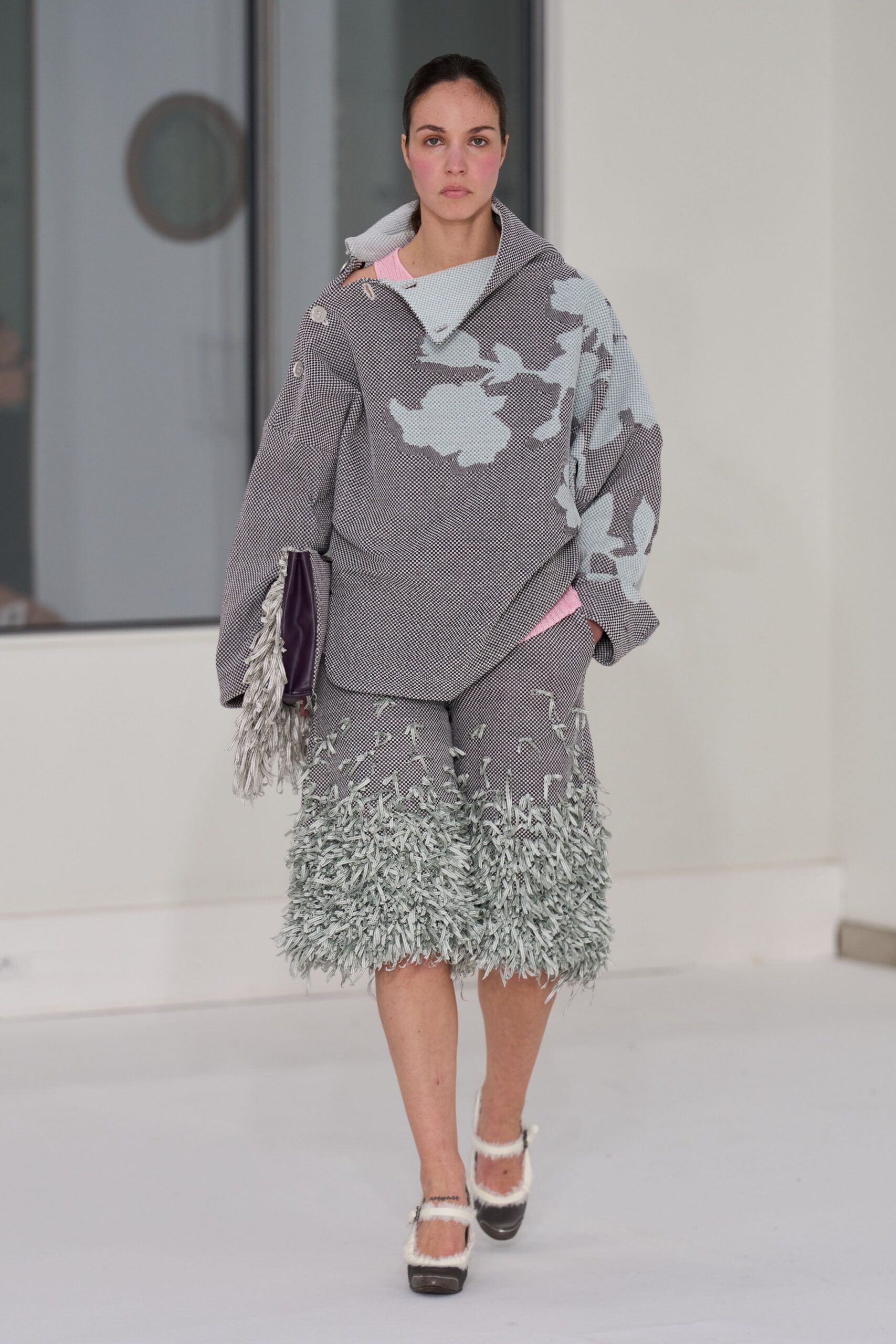 gray cotton long-sleeve collared oversized printed jacket