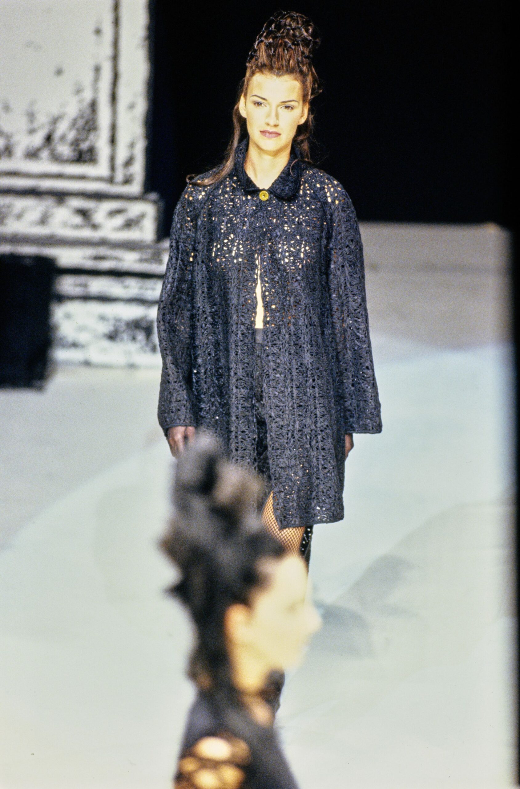 black lace long-sleeve collared relaxed embroidered coat