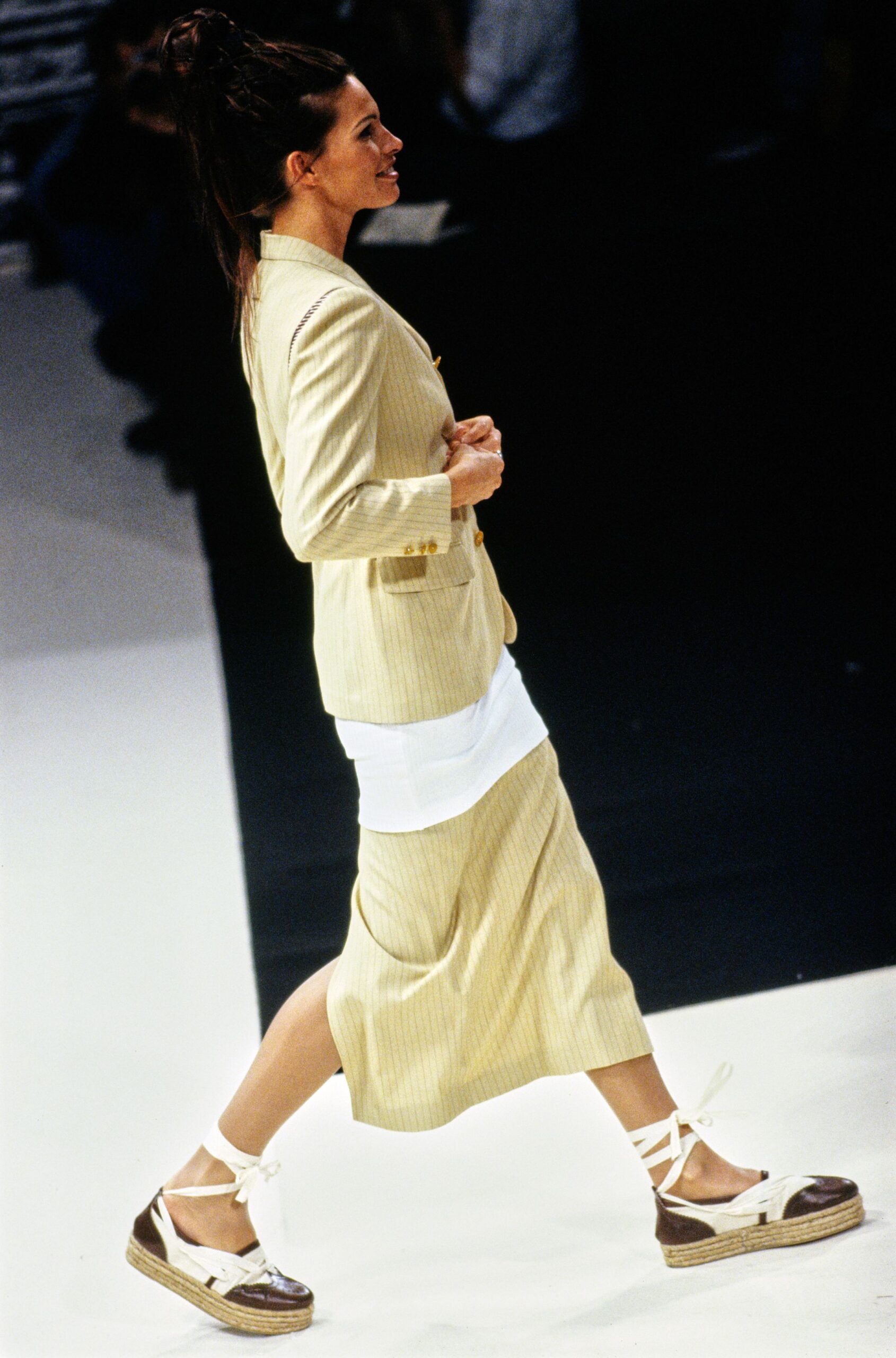 beige cotton long-sleeve collared tailored striped blazer